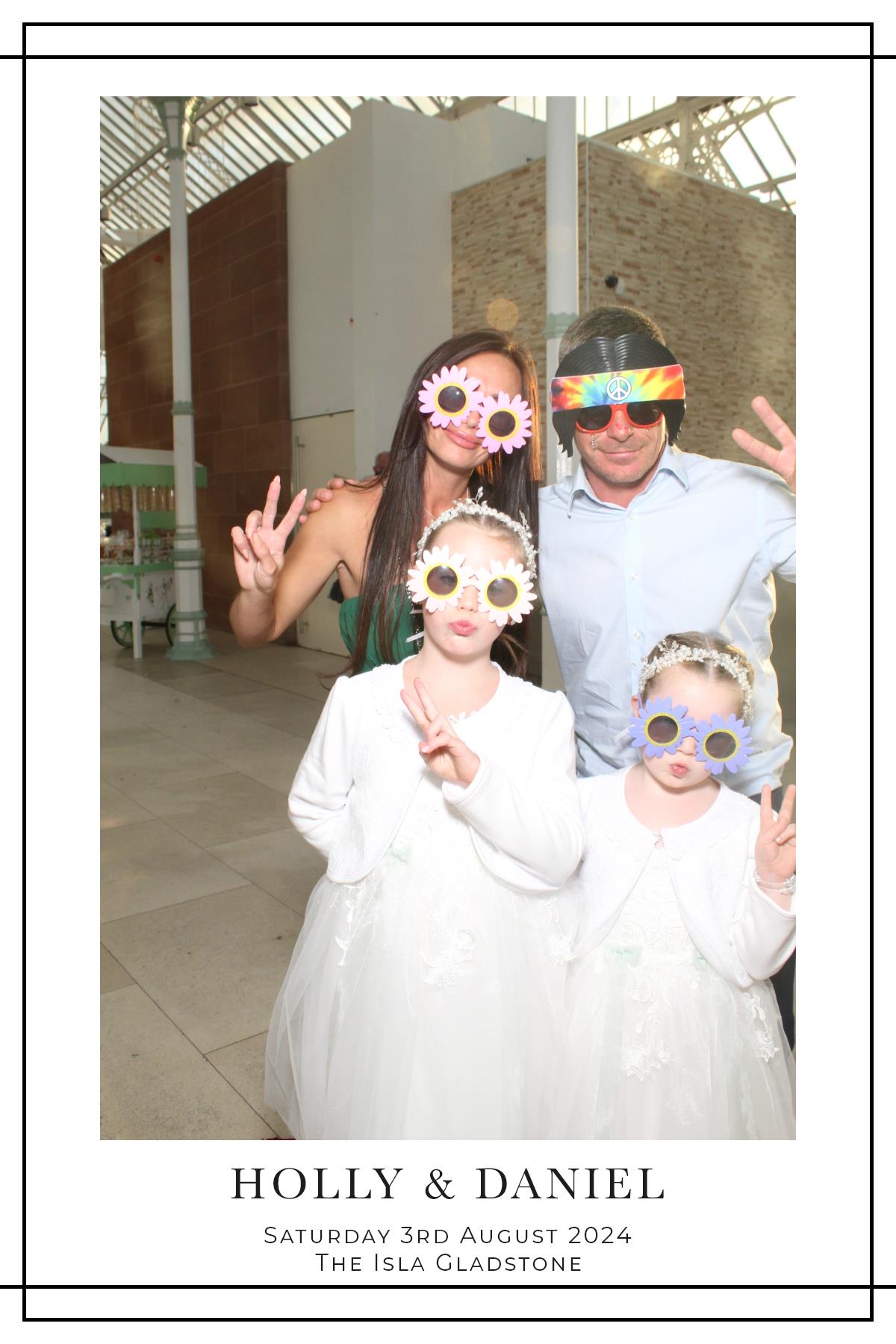 Holly & Daniel's Wedding | View more photos from the event at gallery.liverpoolselfiemirror.co.uk/u/LiverpoolSelfieMirror/Holly-Daniels-Wedding