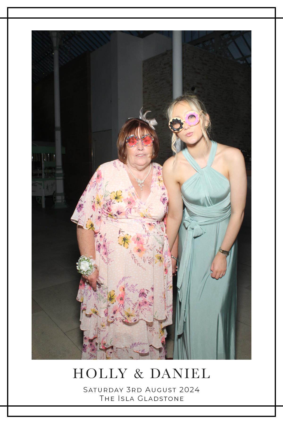 Holly & Daniel's Wedding | View more photos from the event at gallery.liverpoolselfiemirror.co.uk/u/LiverpoolSelfieMirror/Holly-Daniels-Wedding