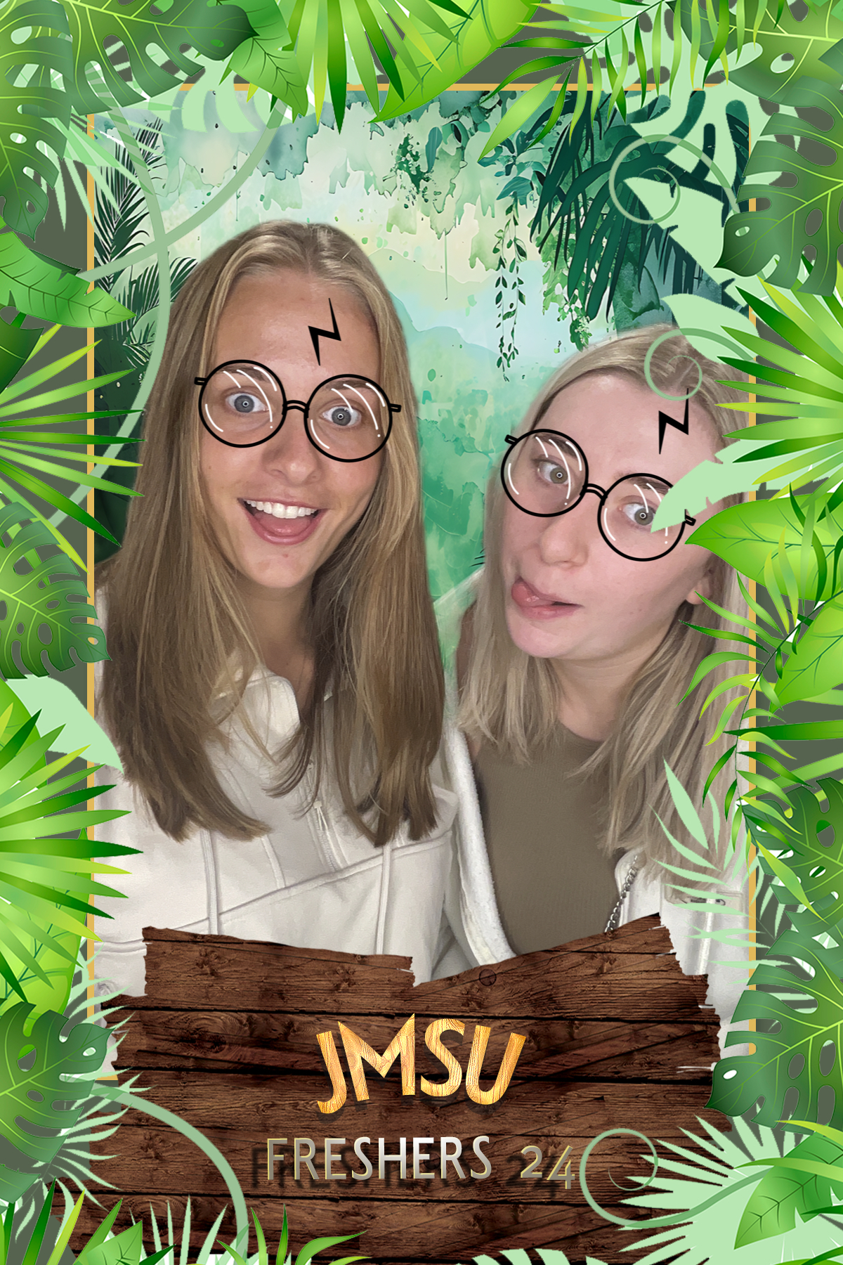 JMSU Freshers - Jungle Event | View more photos from the event at gallery.liverpoolselfiemirror.co.uk/u/LiverpoolSelfieMirror/JMSU-Freshers-Jungle-Event