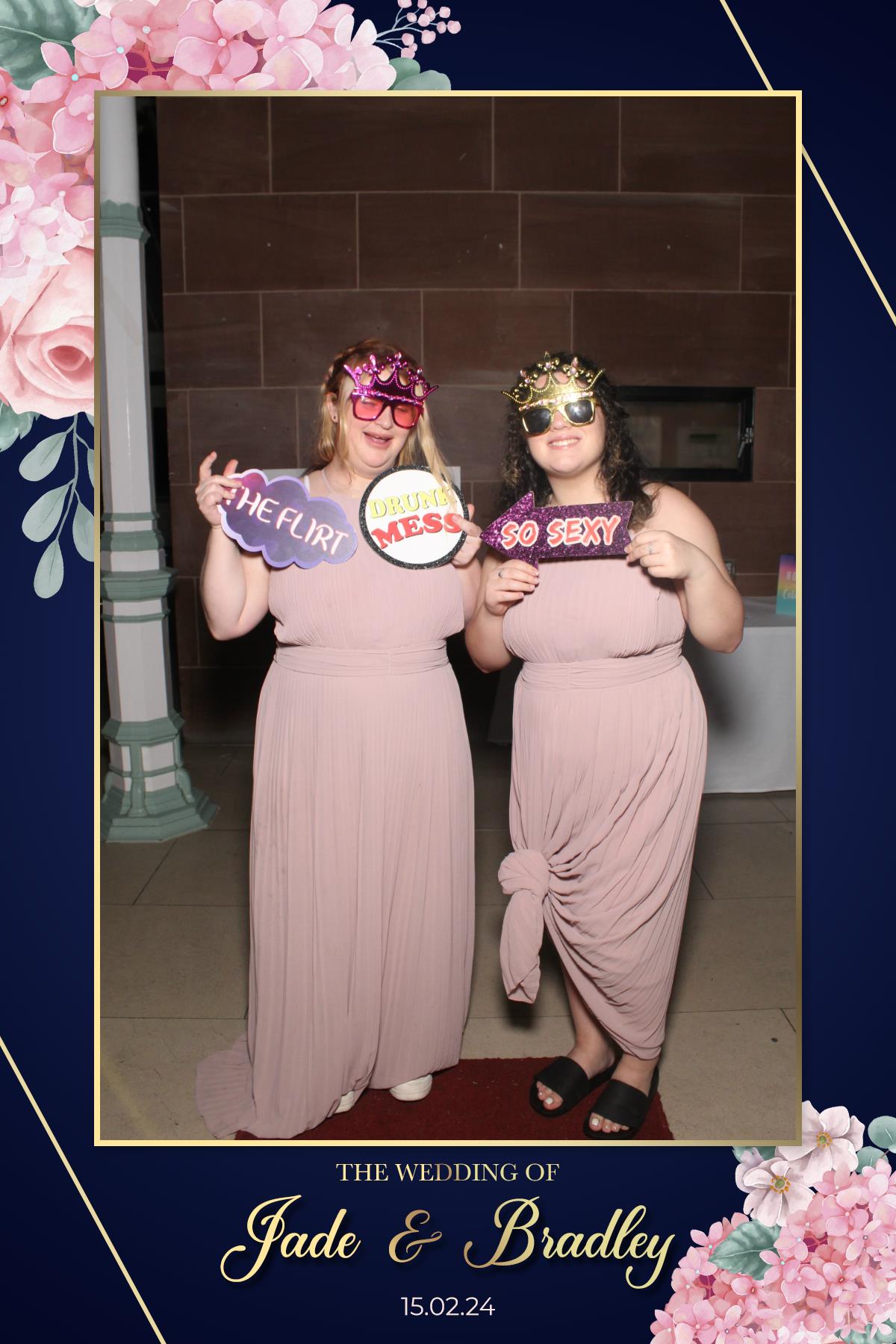 Jade & Bradley's Wedding | View more photos from the event at gallery.liverpoolselfiemirror.co.uk/u/LiverpoolSelfieMirror/Jade-Bradleys-Wedding