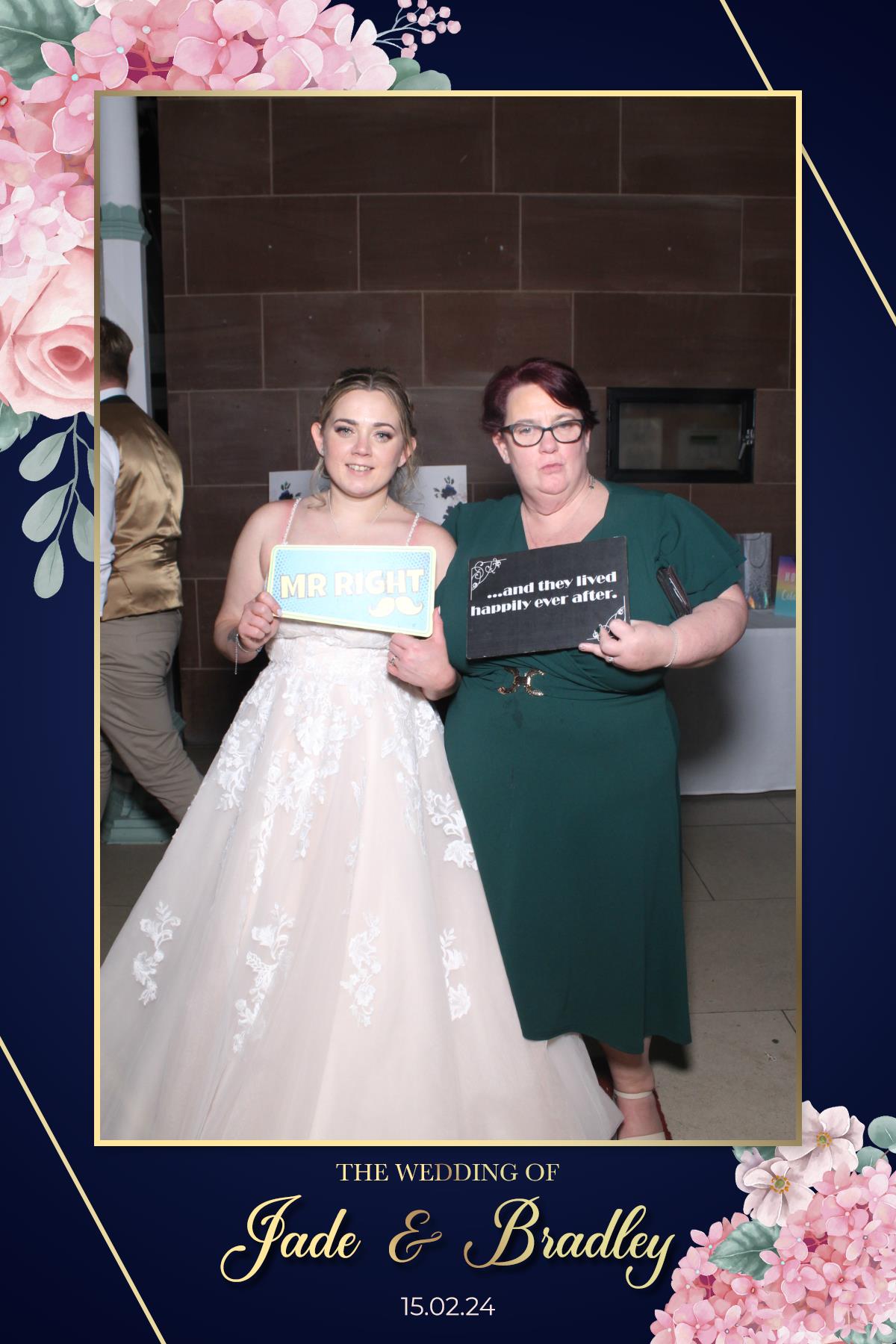 Jade & Bradley's Wedding | View more photos from the event at gallery.liverpoolselfiemirror.co.uk/u/LiverpoolSelfieMirror/Jade-Bradleys-Wedding