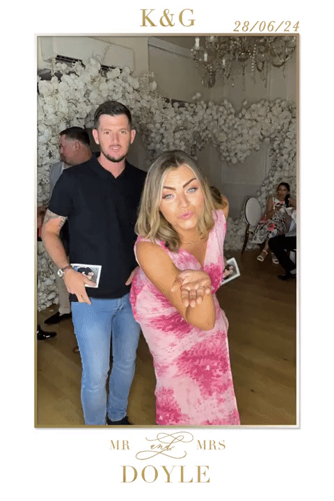Kayleigh & Gary's Wedding | View more photos from the event at gallery.liverpoolselfiemirror.co.uk/u/LiverpoolSelfieMirror/Kayleigh-Garys-Wedding