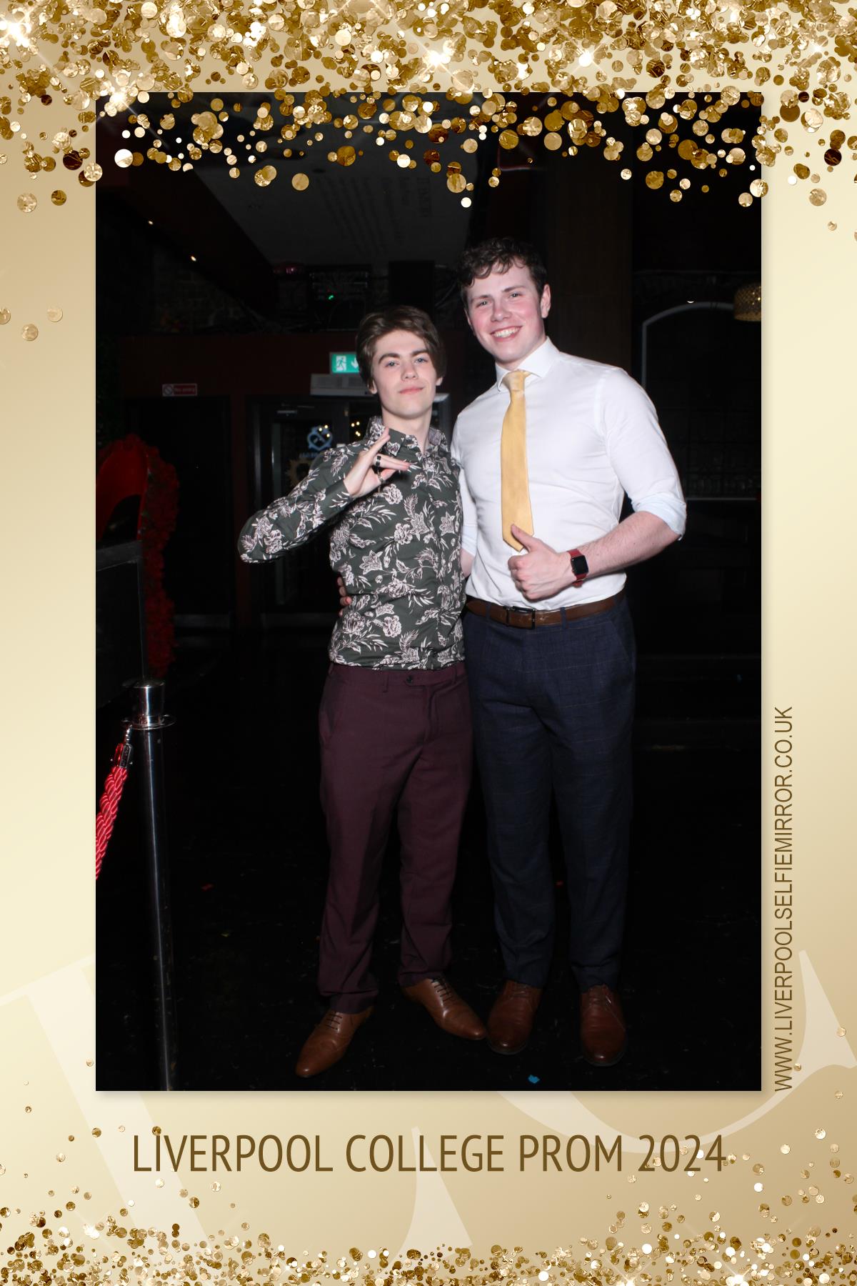 Liverpool College Sixth Form Prom | View more photos from the event at gallery.liverpoolselfiemirror.co.uk/u/LiverpoolSelfieMirror/Liverpool-College-Sixth-Form-Prom