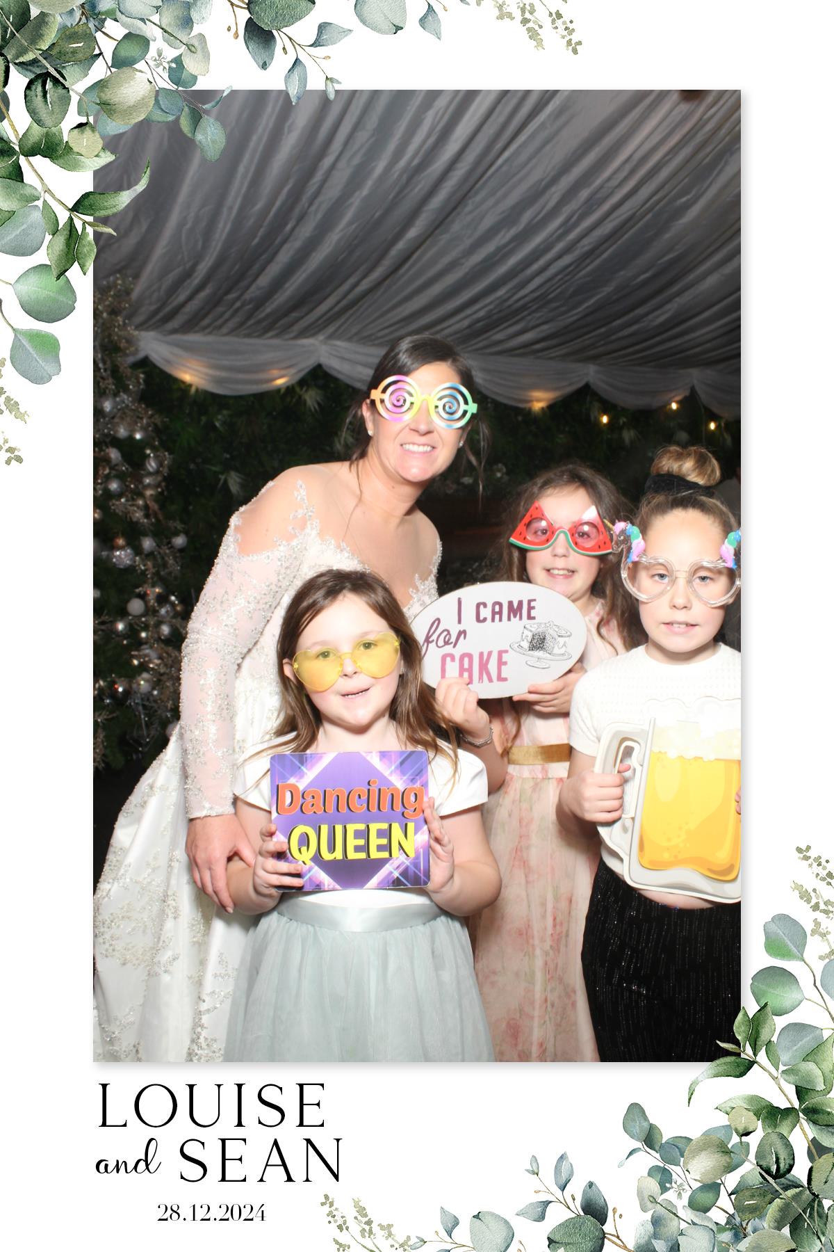 Louise & Sean's Wedding | View more photos from the event at gallery.liverpoolselfiemirror.co.uk/u/LiverpoolSelfieMirror/Louise-Seans-Wedding