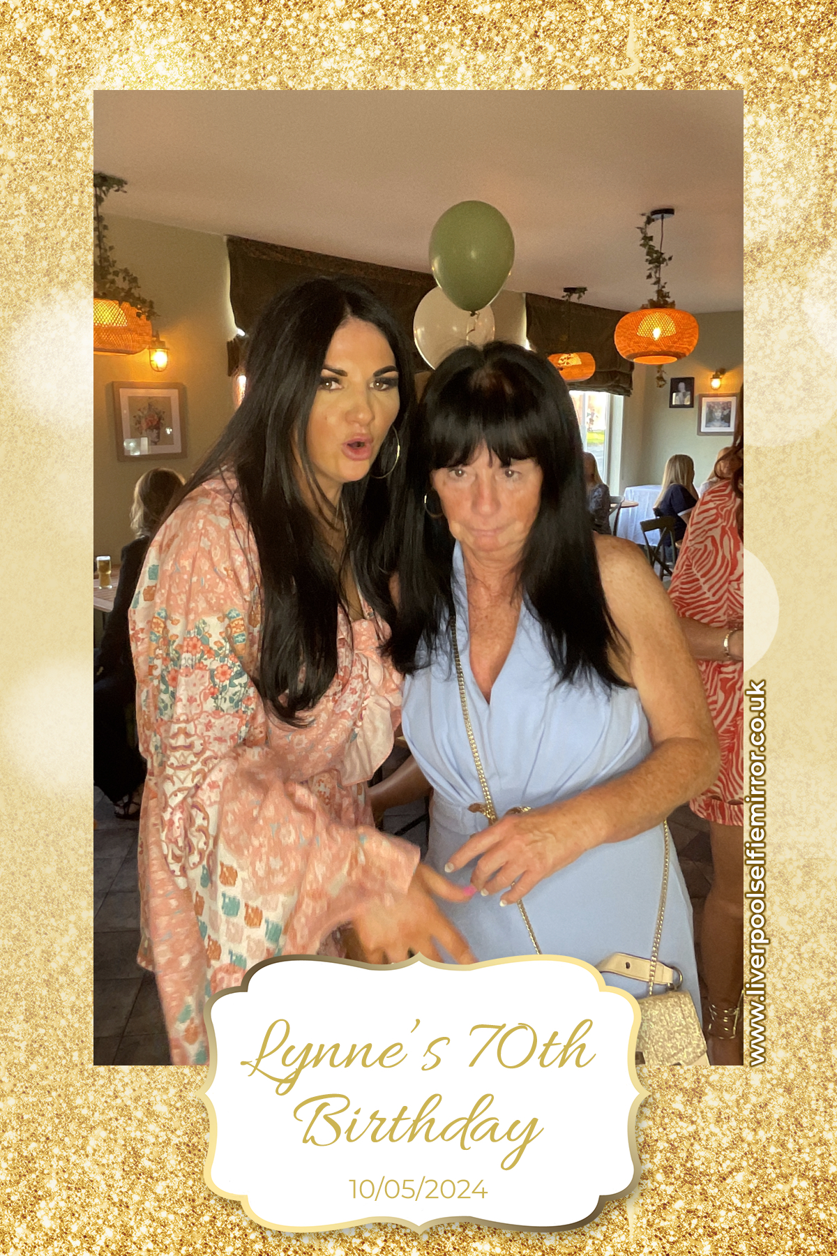 Lynne's 70th Birthday | View more photos from the event at gallery.liverpoolselfiemirror.co.uk/u/LiverpoolSelfieMirror/Lynnes-70th-Birthday