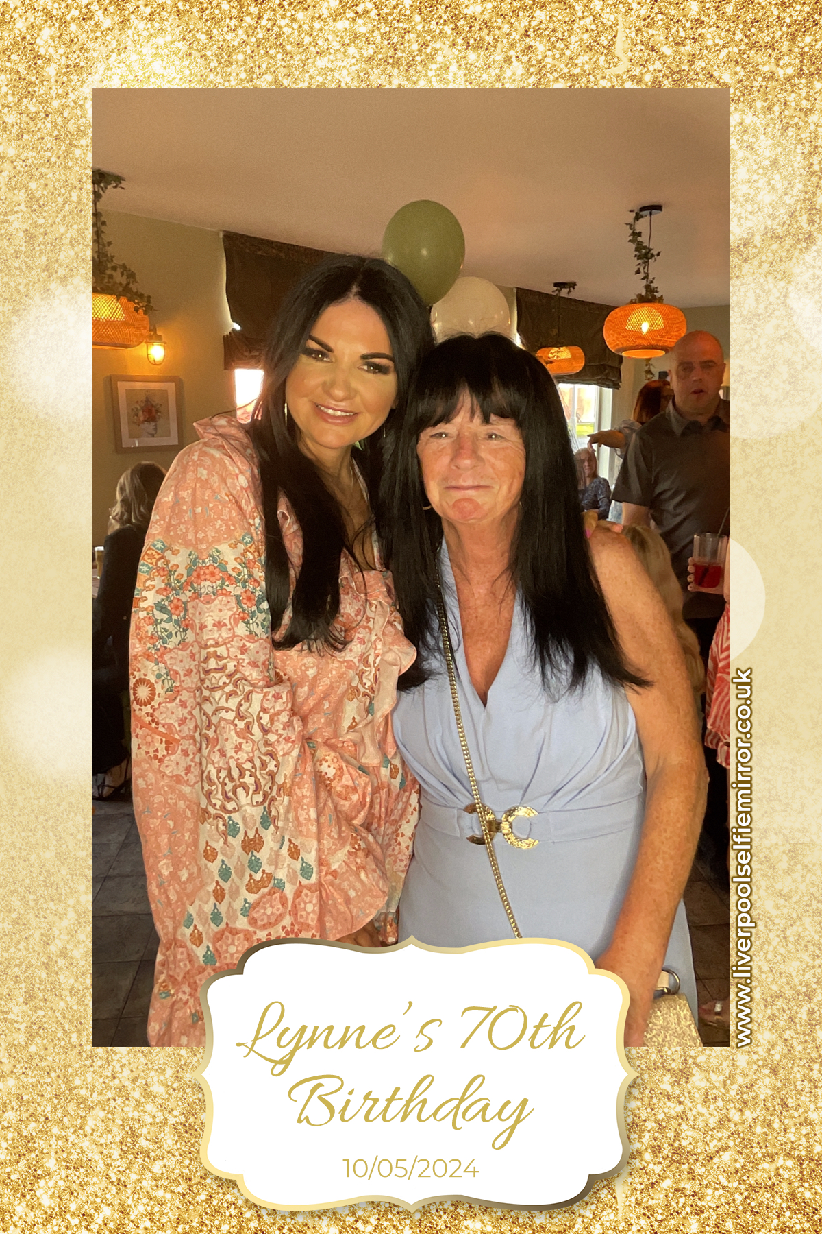 Lynne's 70th Birthday | View more photos from the event at gallery.liverpoolselfiemirror.co.uk/u/LiverpoolSelfieMirror/Lynnes-70th-Birthday