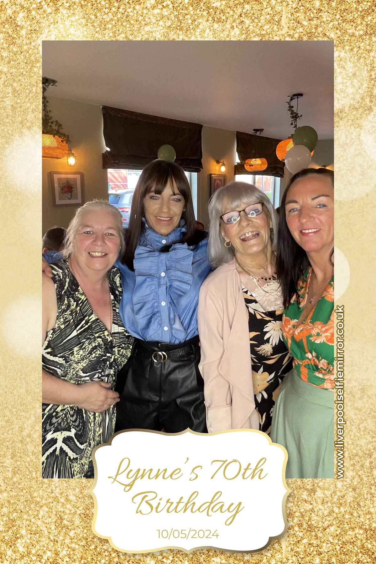 Lynne's 70th Birthday | View more photos from the event at gallery.liverpoolselfiemirror.co.uk/u/LiverpoolSelfieMirror/Lynnes-70th-Birthday