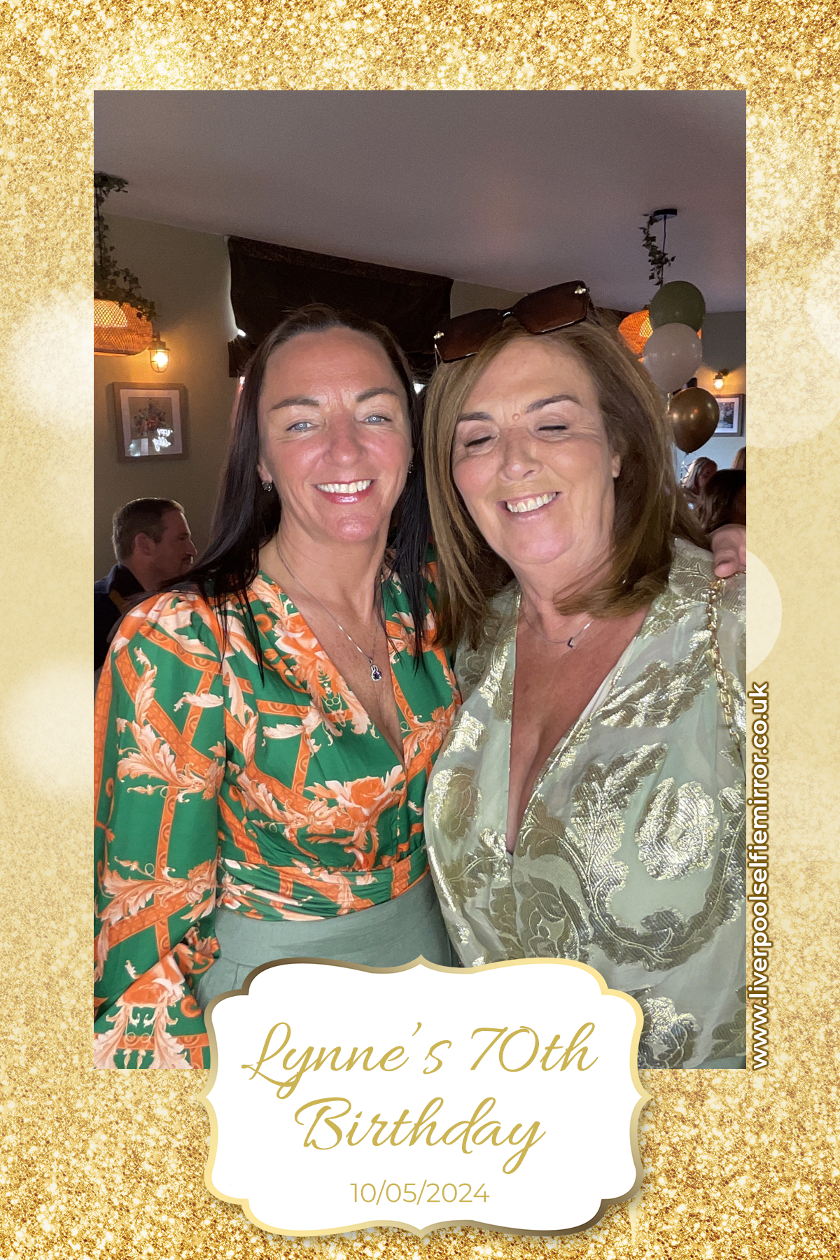 Lynne's 70th Birthday | View more photos from the event at gallery.liverpoolselfiemirror.co.uk/u/LiverpoolSelfieMirror/Lynnes-70th-Birthday