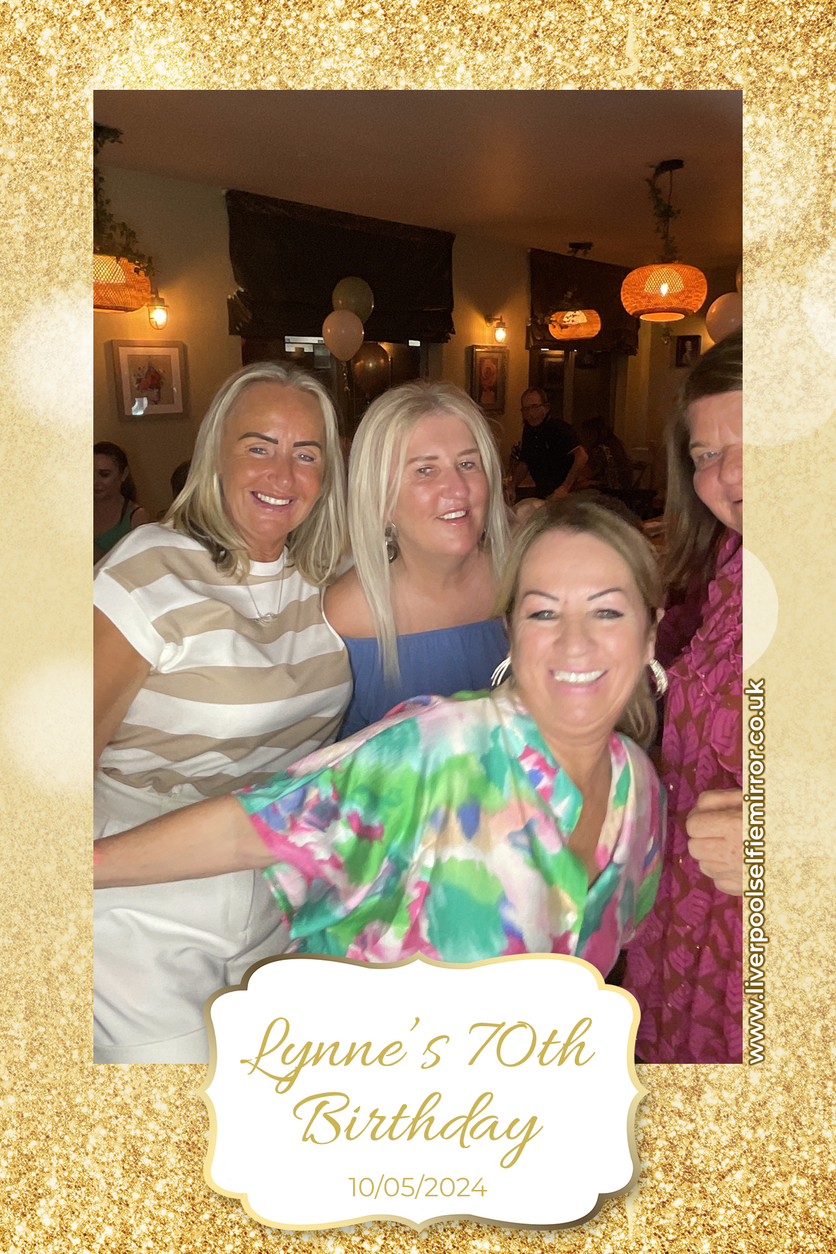 Lynne's 70th Birthday | View more photos from the event at gallery.liverpoolselfiemirror.co.uk/u/LiverpoolSelfieMirror/Lynnes-70th-Birthday