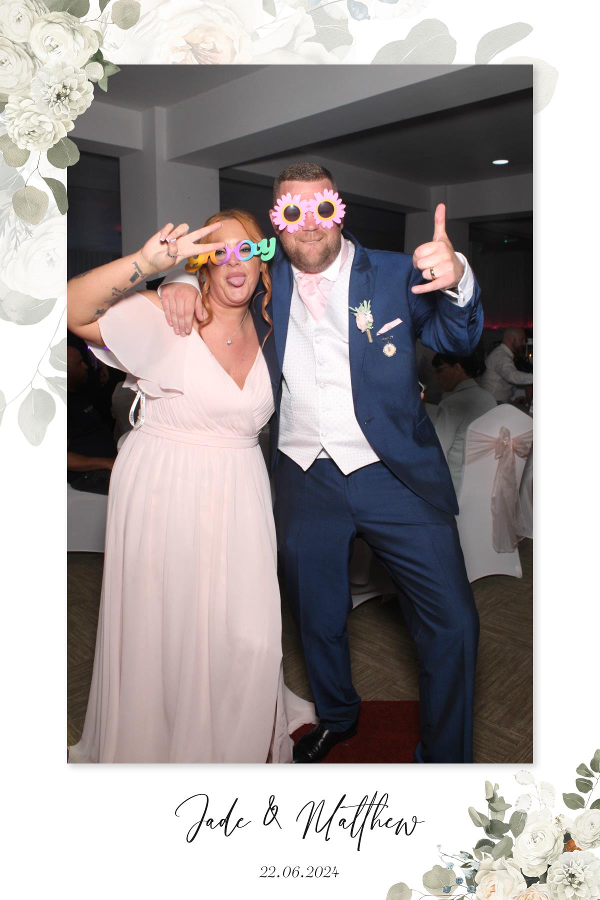 Matthew & Jade's Wedding | View more photos from the event at gallery.liverpoolselfiemirror.co.uk/u/LiverpoolSelfieMirror/Matthew-Jades-Wedding
