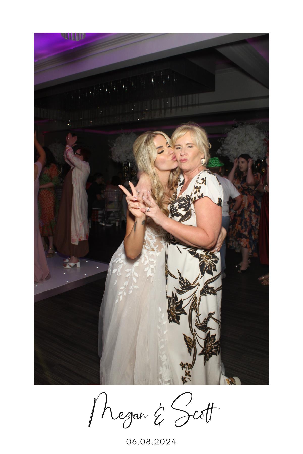 Megan & Scott's Wedding | View more photos from the event at gallery.liverpoolselfiemirror.co.uk/u/LiverpoolSelfieMirror/Megan-Scotts-Wedding