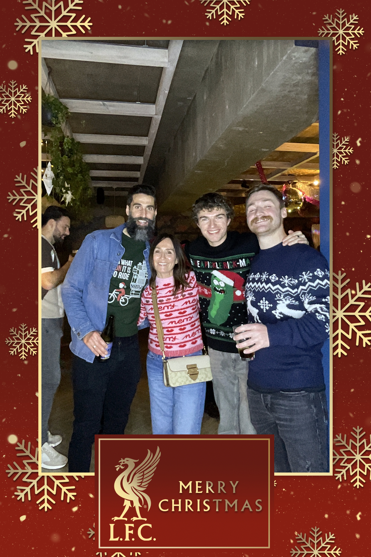 Merry Christmas LFC | View more photos from the event at gallery.liverpoolselfiemirror.co.uk/u/LiverpoolSelfieMirror/Merry-Christmas-LFC