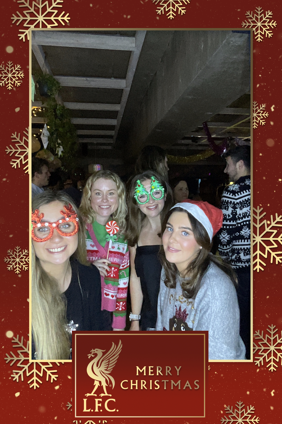 Merry Christmas LFC | View more photos from the event at gallery.liverpoolselfiemirror.co.uk/u/LiverpoolSelfieMirror/Merry-Christmas-LFC