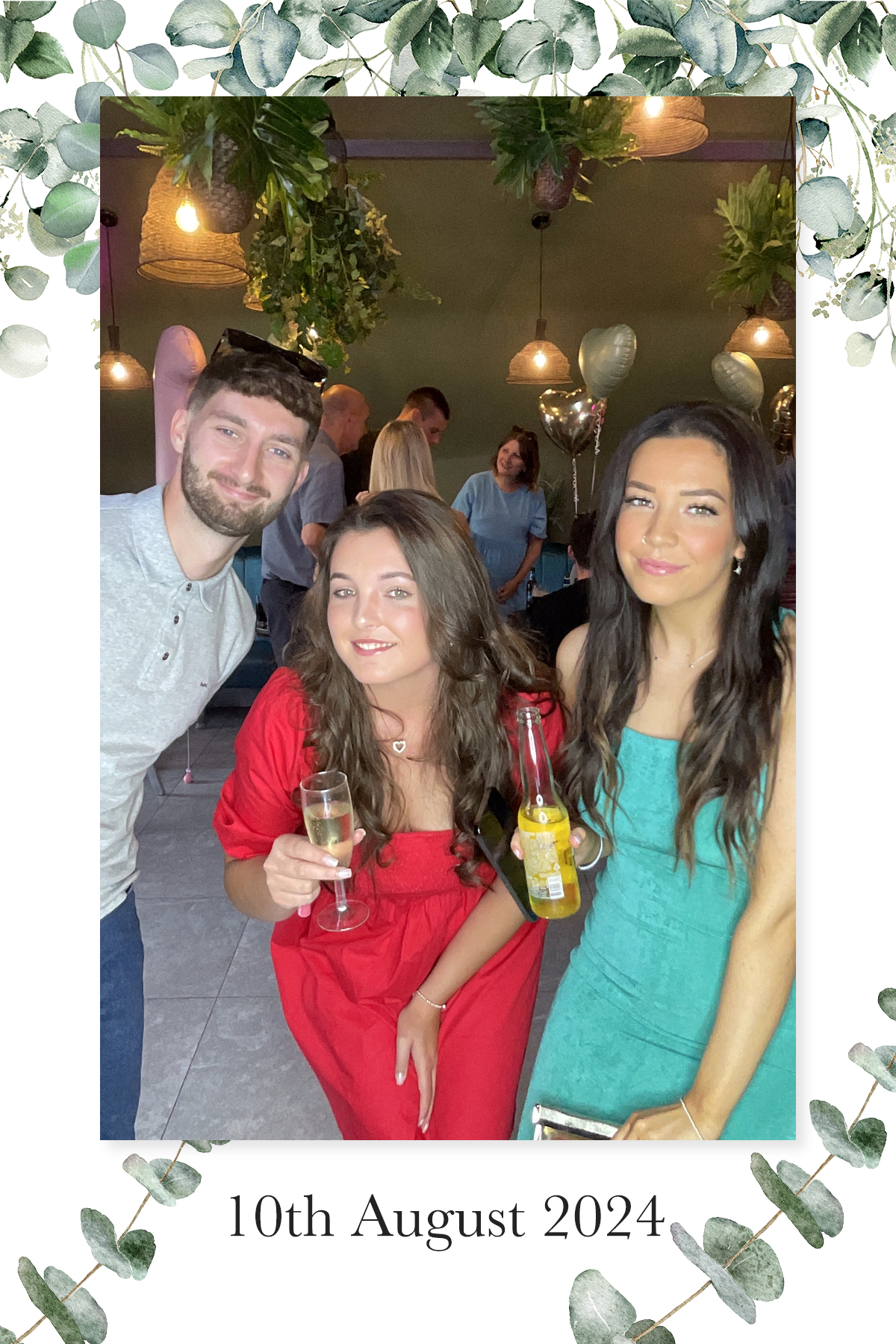Party at Coast - Birkdale | View more photos from the event at gallery.liverpoolselfiemirror.co.uk/u/LiverpoolSelfieMirror/Party-at-Coast-Birkdale
