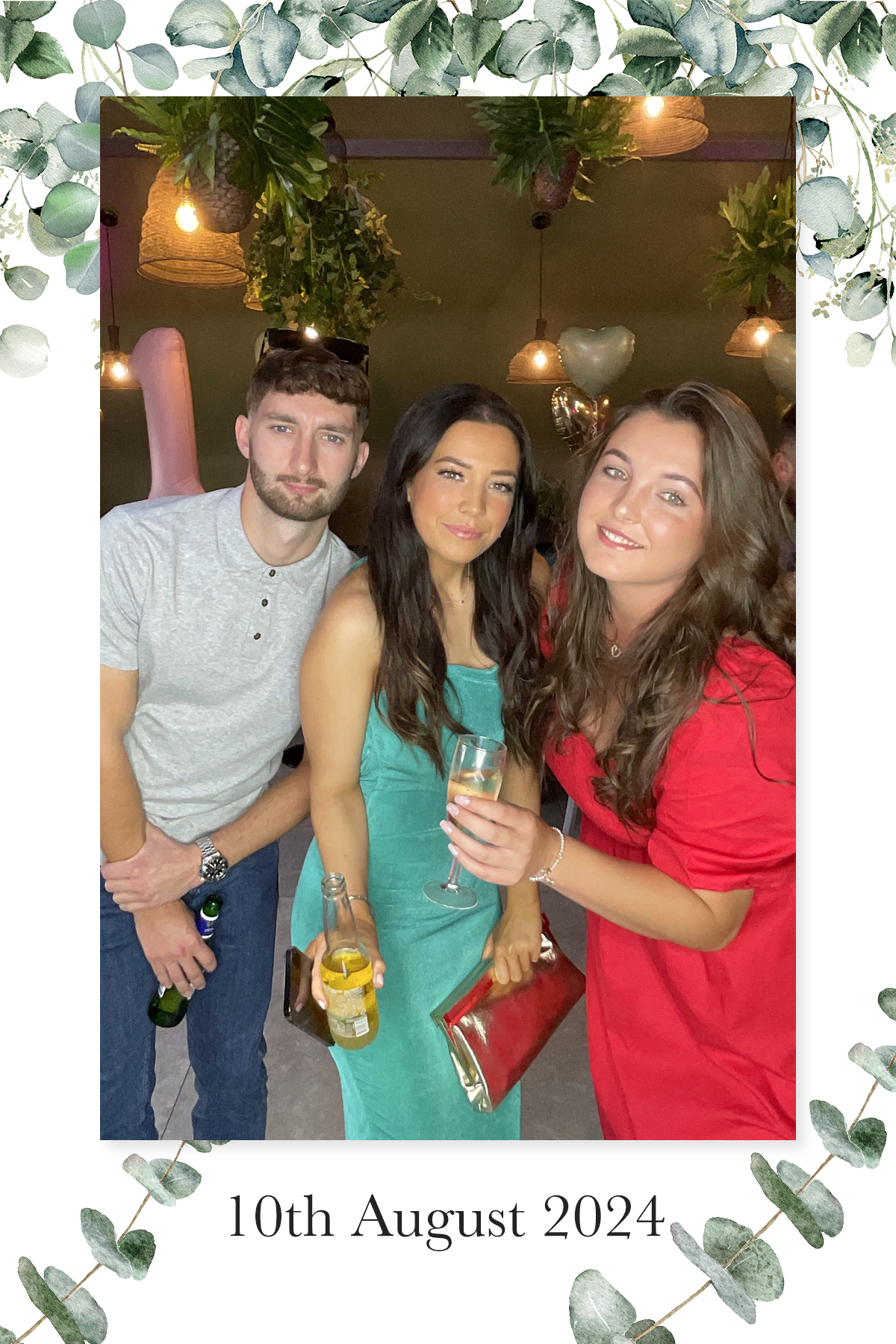 Party at Coast - Birkdale | View more photos from the event at gallery.liverpoolselfiemirror.co.uk/u/LiverpoolSelfieMirror/Party-at-Coast-Birkdale