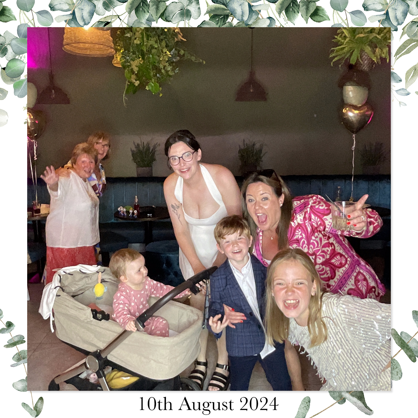 Party at Coast - Birkdale | View more photos from the event at gallery.liverpoolselfiemirror.co.uk/u/LiverpoolSelfieMirror/Party-at-Coast-Birkdale