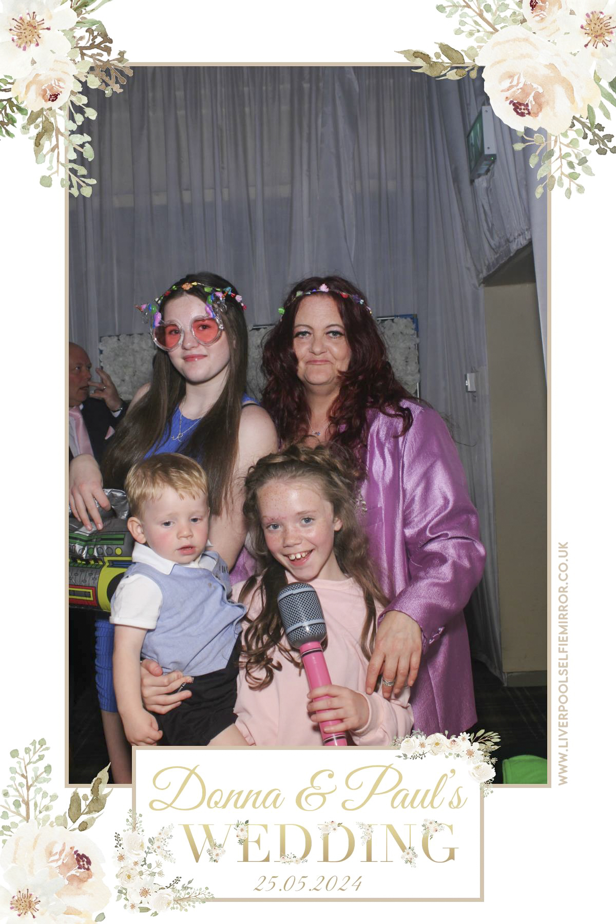 Paul & Donna's Wedding | View more photos from the event at gallery.liverpoolselfiemirror.co.uk/u/LiverpoolSelfieMirror/Paul-Donnas-Wedding