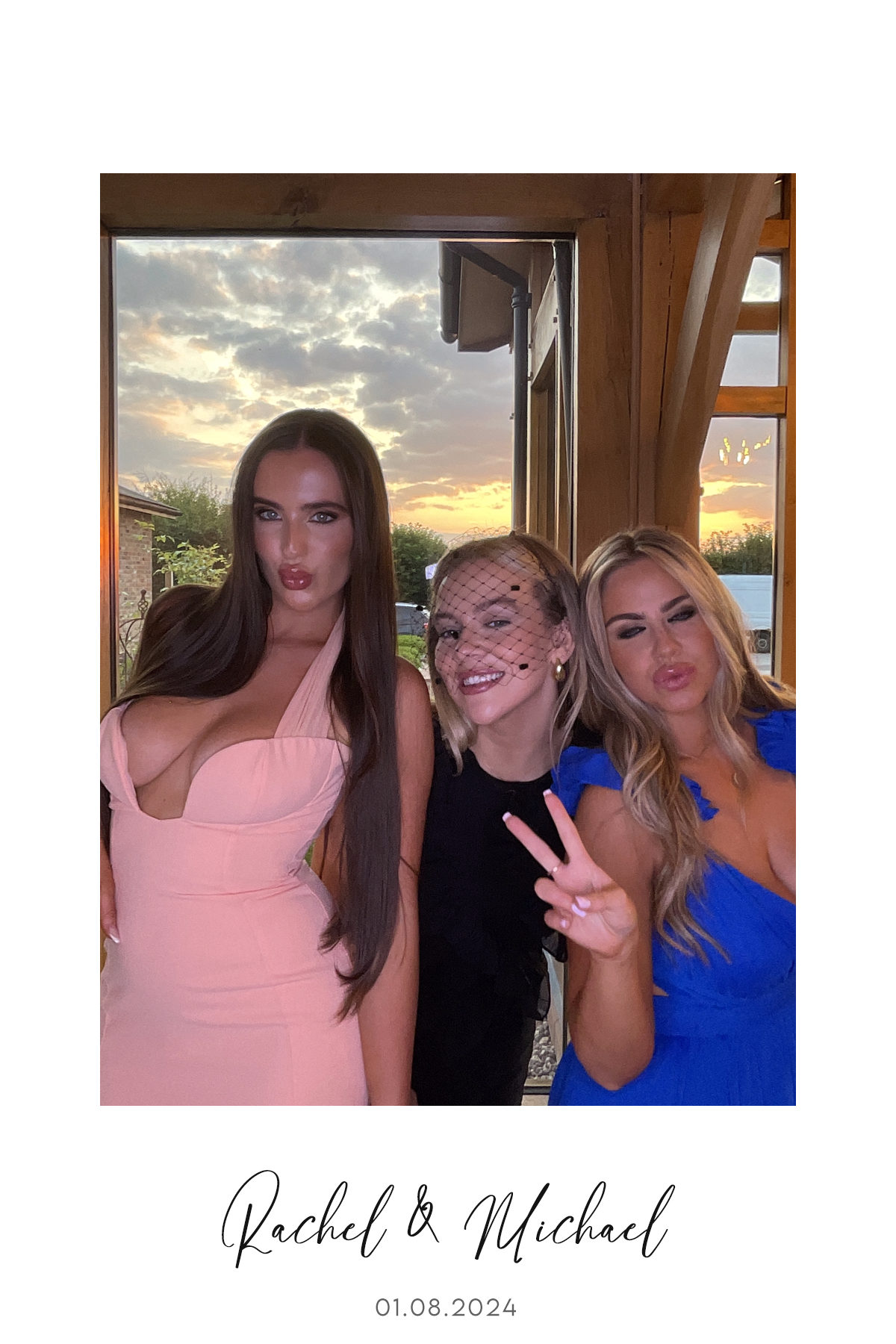 Rachel & Michael's Wedding | View more photos from the event at gallery.liverpoolselfiemirror.co.uk/u/LiverpoolSelfieMirror/Rachel-Michaels-Wedding