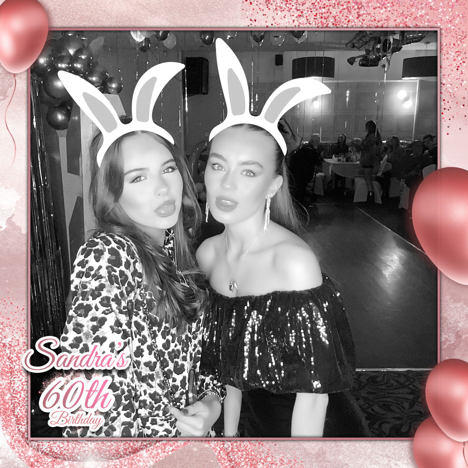 Sandra's 60th | View more photos from the event at gallery.liverpoolselfiemirror.co.uk/u/LiverpoolSelfieMirror/Sandras-60th