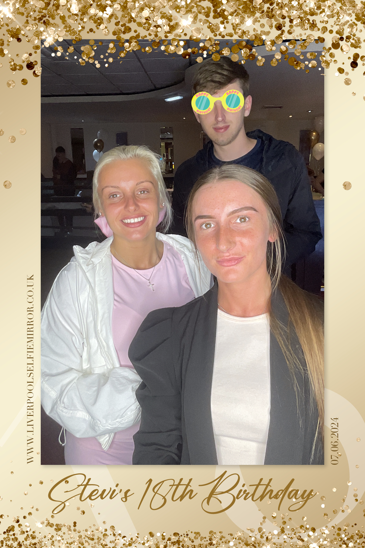Stevi's 18th Birthday | View more photos from the event at gallery.liverpoolselfiemirror.co.uk/u/LiverpoolSelfieMirror/Stevis-18th-Birthday