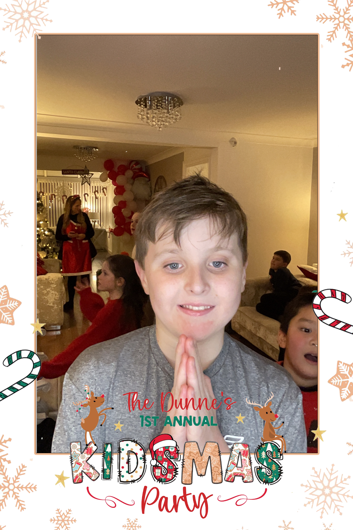 The Dunne's Kidsmas | View more photos from the event at gallery.liverpoolselfiemirror.co.uk/u/LiverpoolSelfieMirror/The-Dunnes-Kidsmas