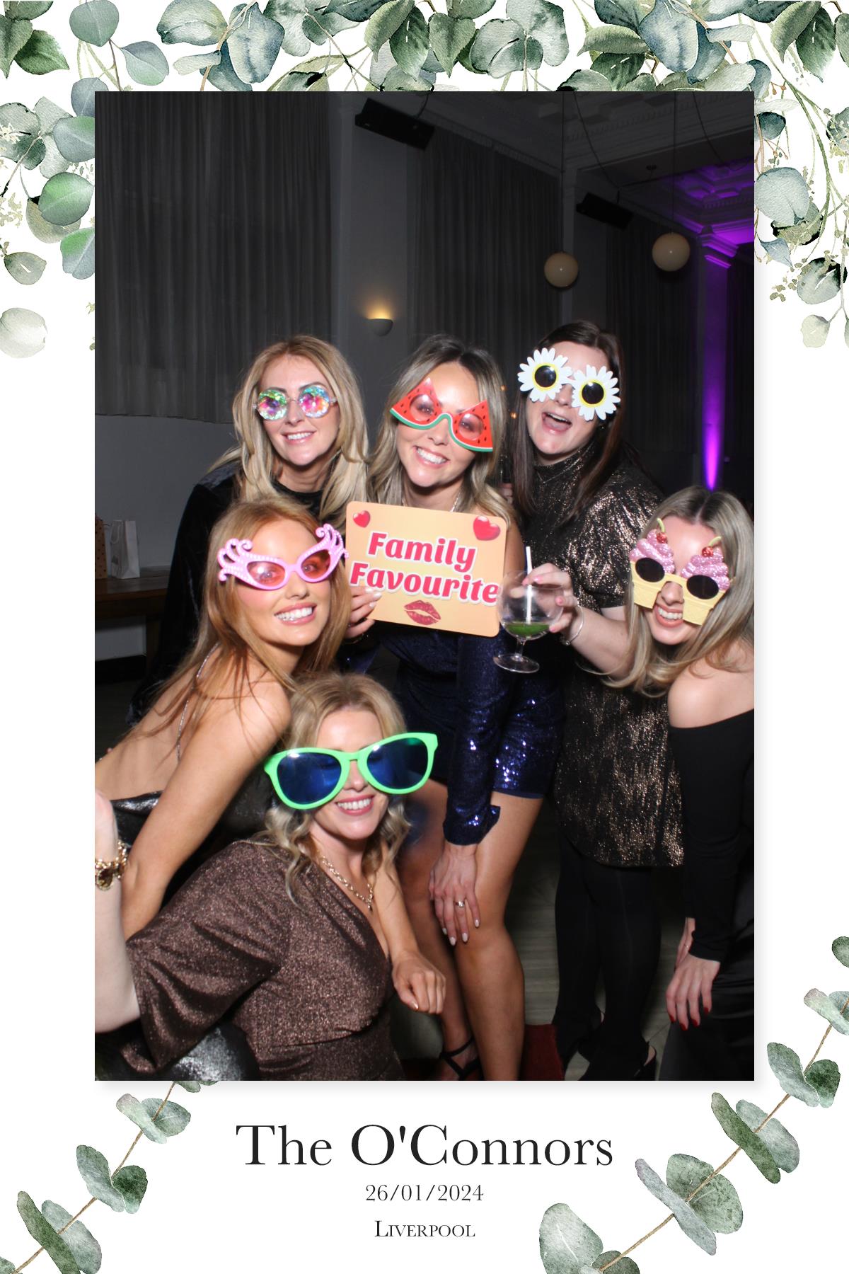 The O'Connors | View more photos from the event at gallery.liverpoolselfiemirror.co.uk/u/LiverpoolSelfieMirror/The-OConnors