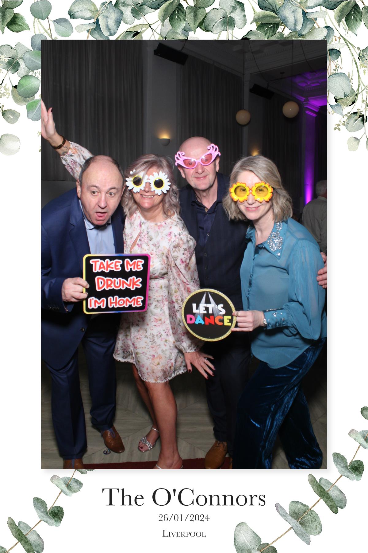The O'Connors | View more photos from the event at gallery.liverpoolselfiemirror.co.uk/u/LiverpoolSelfieMirror/The-OConnors