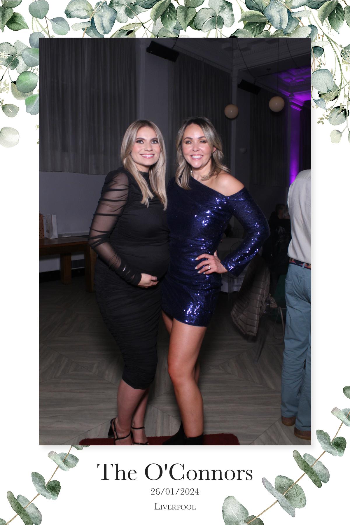 The O'Connors | View more photos from the event at gallery.liverpoolselfiemirror.co.uk/u/LiverpoolSelfieMirror/The-OConnors