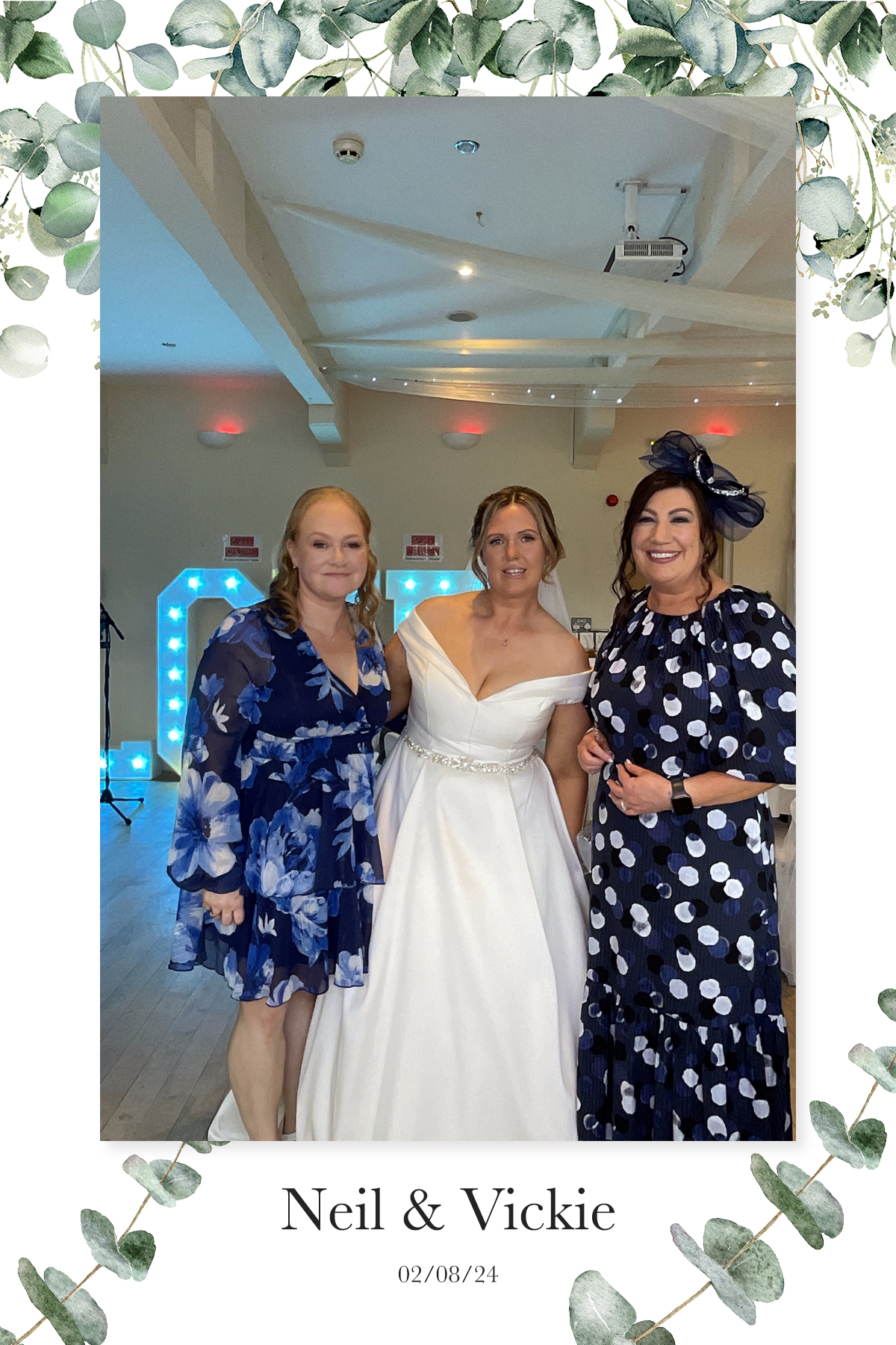 Vickie & Neil's Wedding | View more photos from the event at gallery.liverpoolselfiemirror.co.uk/u/LiverpoolSelfieMirror/Vickie-Neils-Wedding
