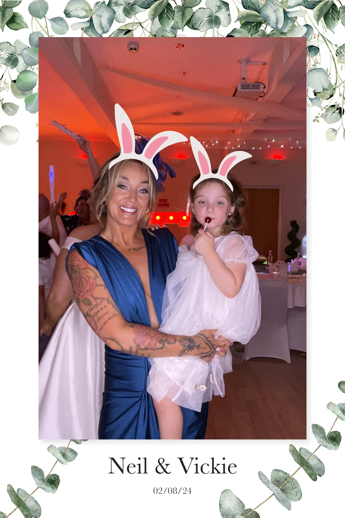 Vickie & Neil's Wedding | View more photos from the event at gallery.liverpoolselfiemirror.co.uk/u/LiverpoolSelfieMirror/Vickie-Neils-Wedding