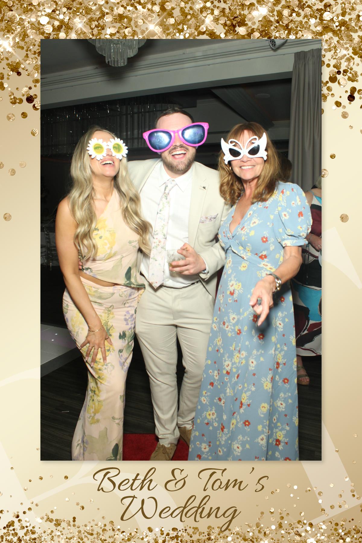 Beth and Tom's Wedding | View more photos from the event at gallery.liverpoolselfiemirror.co.uk/u/LiverpoolSelfieMirror/Beth-and-Toms-Wedding