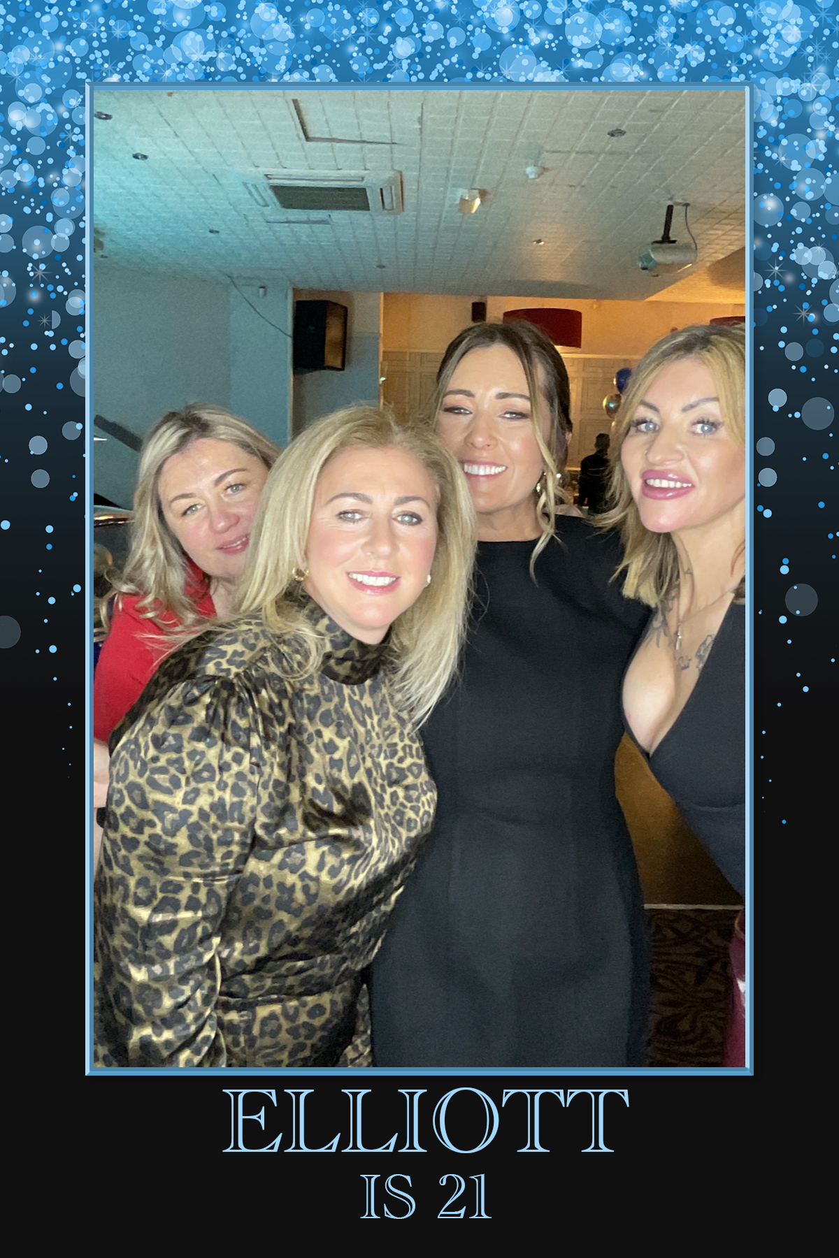 Elliott's 21st Birthday | View more photos from the event at gallery.liverpoolselfiemirror.co.uk/u/LiverpoolSelfieMirror/Elliotts-21st-Birthday