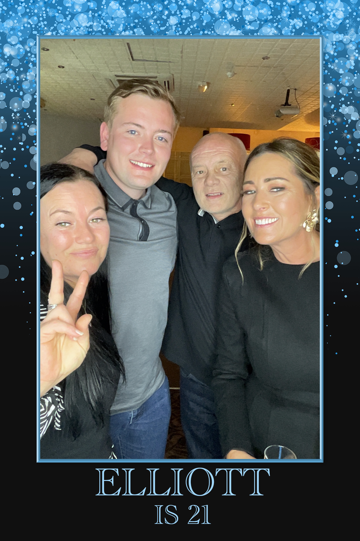 Elliott's 21st Birthday | View more photos from the event at gallery.liverpoolselfiemirror.co.uk/u/LiverpoolSelfieMirror/Elliotts-21st-Birthday