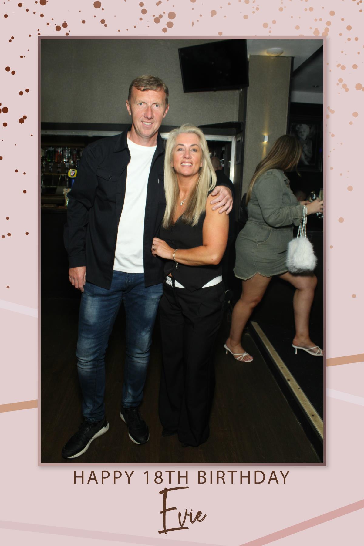 Evie's 18th Birthday | View more photos from the event at gallery.liverpoolselfiemirror.co.uk/u/LiverpoolSelfieMirror/Evies-18th-Birthday