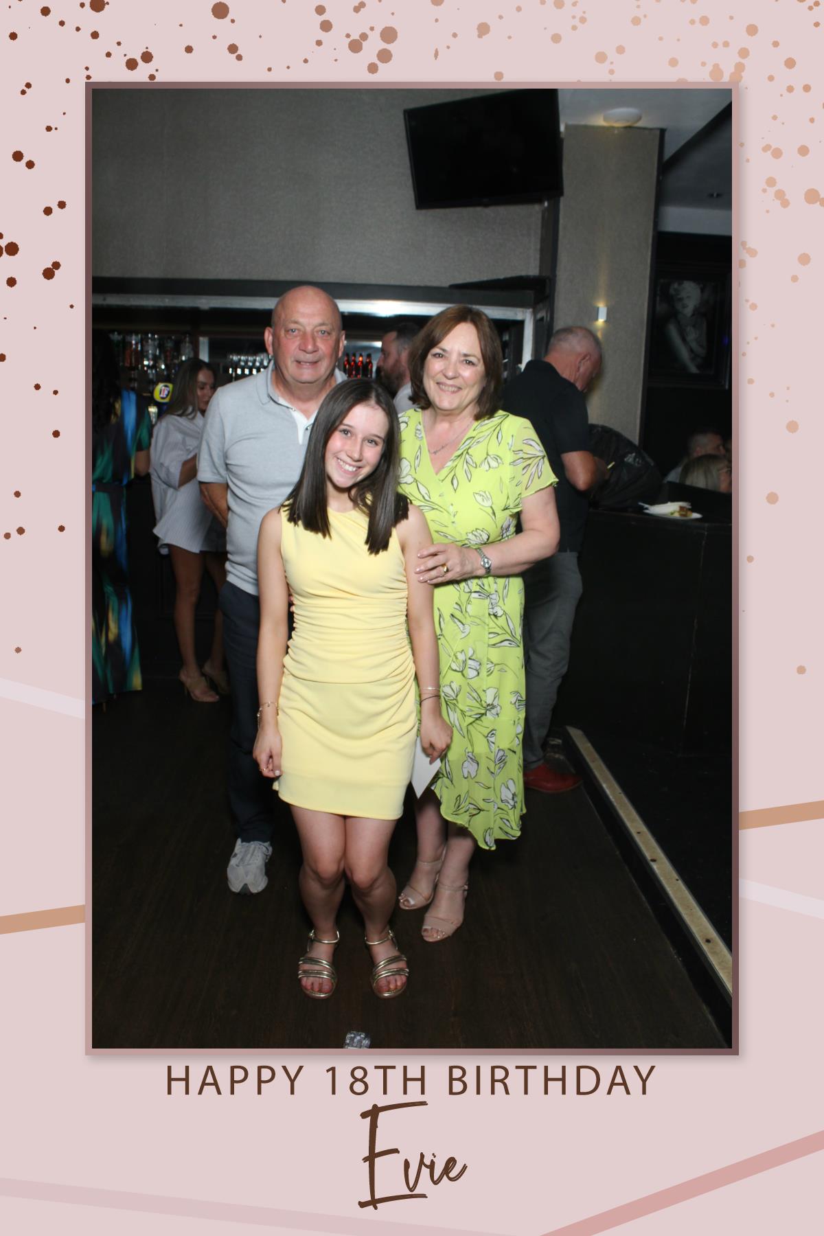 Evie's 18th Birthday | View more photos from the event at gallery.liverpoolselfiemirror.co.uk/u/LiverpoolSelfieMirror/Evies-18th-Birthday