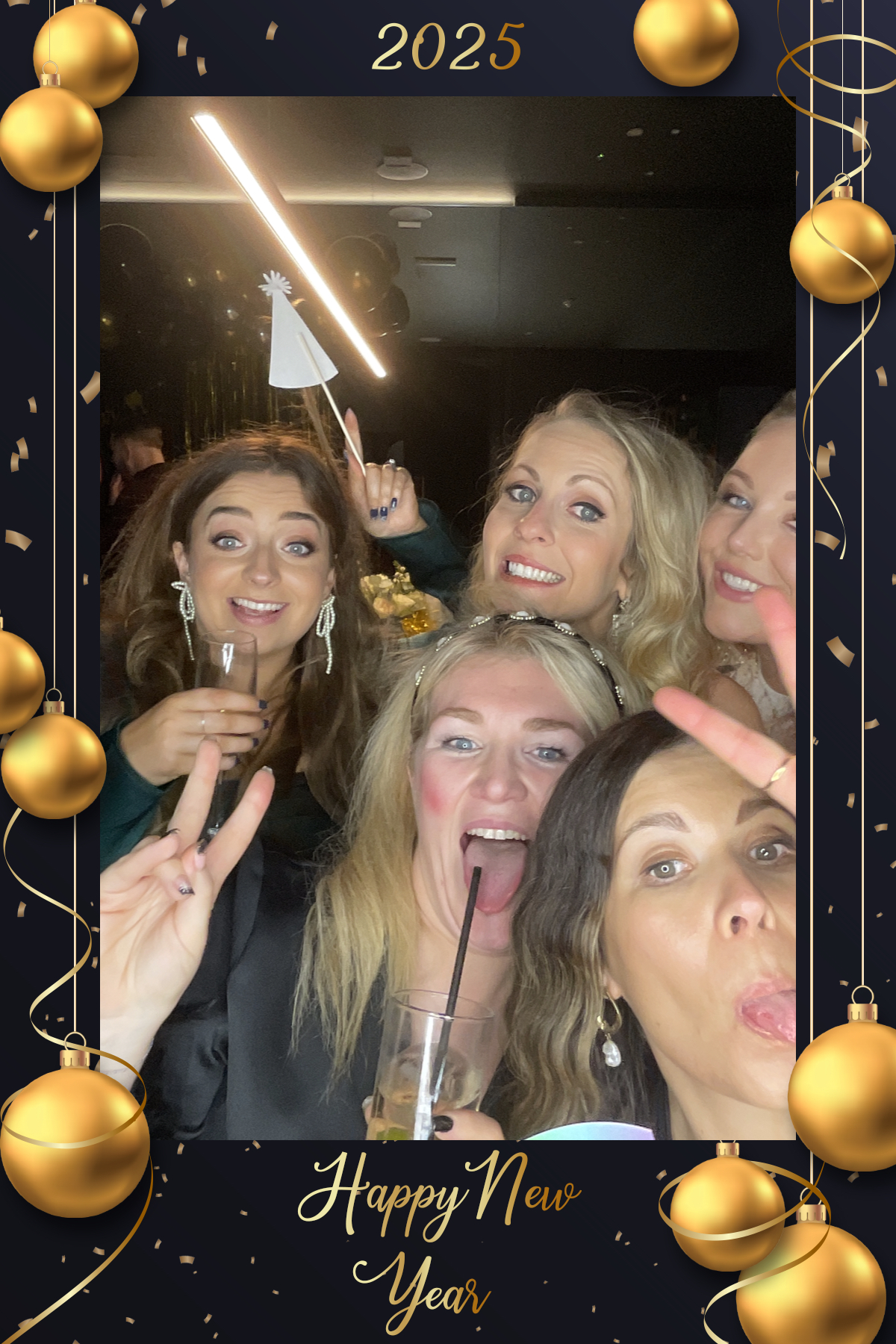 Happy New Year 2025 | View more photos from the event at gallery.liverpoolselfiemirror.co.uk/u/LiverpoolSelfieMirror/Happy-New-Year-2025