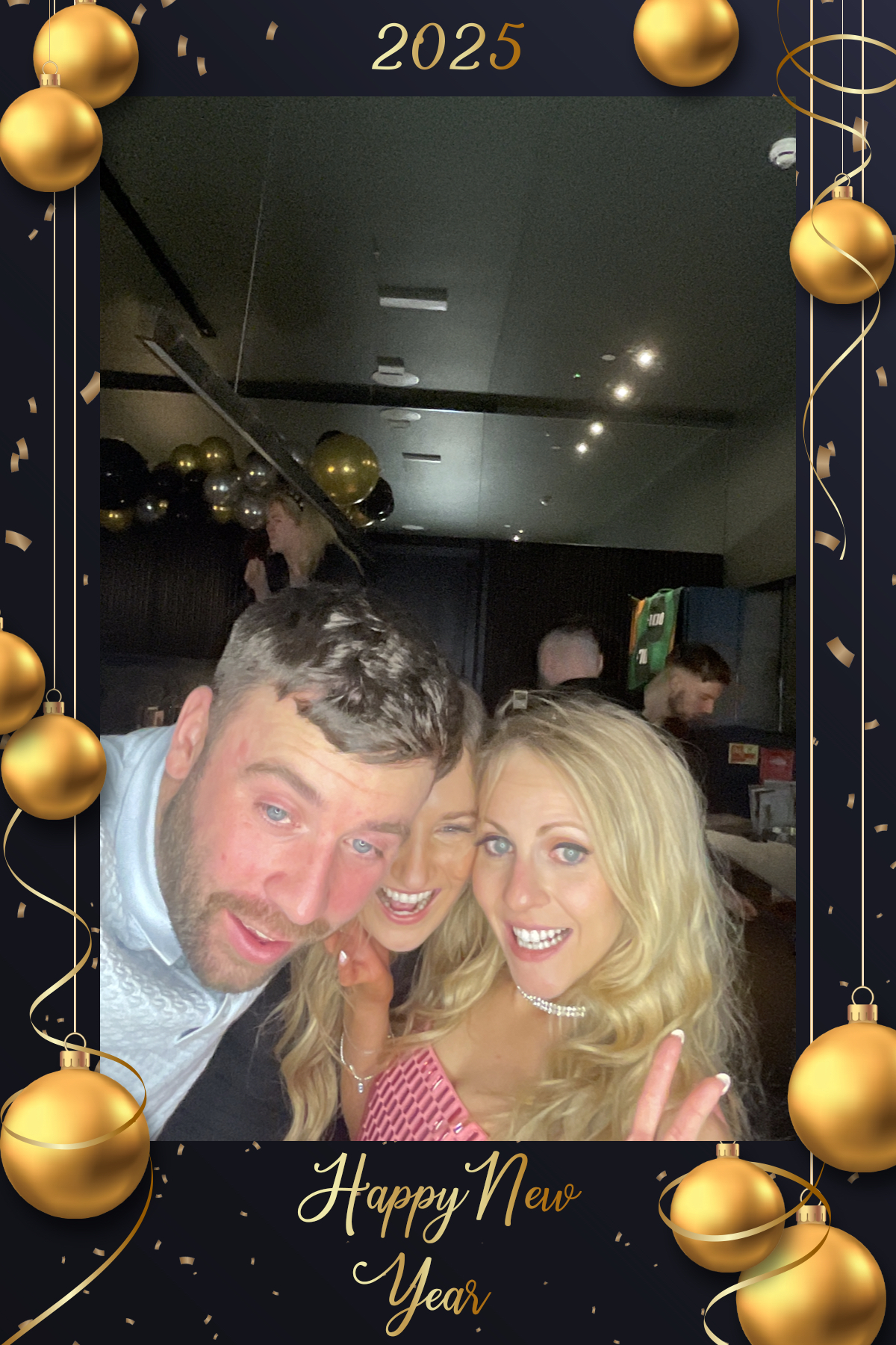 Happy New Year 2025 | View more photos from the event at gallery.liverpoolselfiemirror.co.uk/u/LiverpoolSelfieMirror/Happy-New-Year-2025