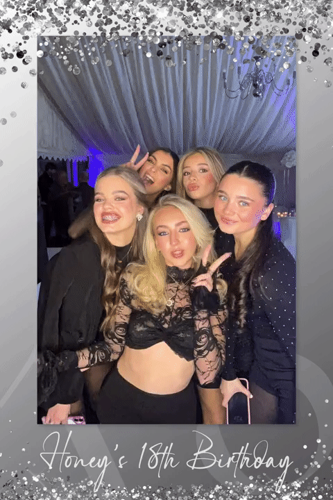 Honey's 18th Birthday | View more photos from the event at gallery.liverpoolselfiemirror.co.uk/u/LiverpoolSelfieMirror/Honeys-18th-Birthday