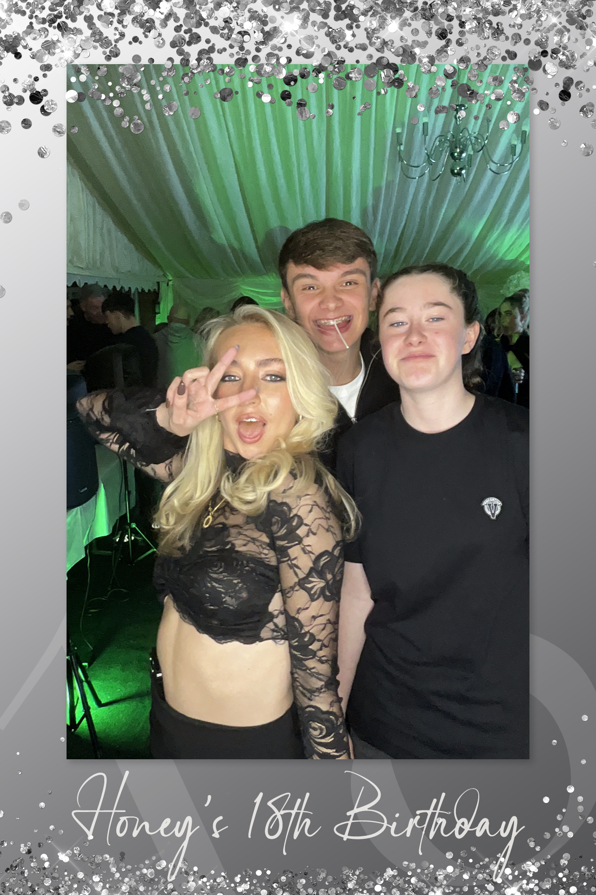 Honey's 18th Birthday | View more photos from the event at gallery.liverpoolselfiemirror.co.uk/u/LiverpoolSelfieMirror/Honeys-18th-Birthday