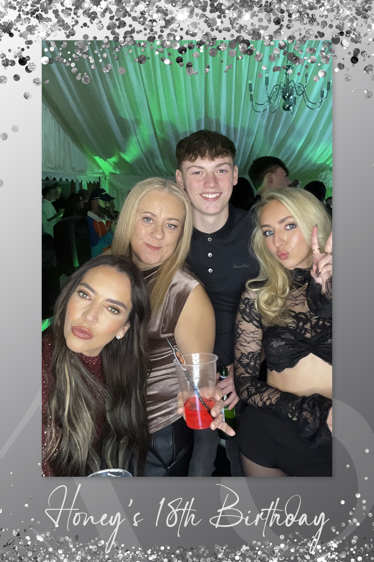 Honey's 18th Birthday | View more photos from the event at gallery.liverpoolselfiemirror.co.uk/u/LiverpoolSelfieMirror/Honeys-18th-Birthday