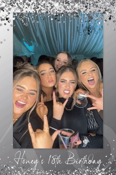 Honey's 18th Birthday | View more photos from the event at gallery.liverpoolselfiemirror.co.uk/u/LiverpoolSelfieMirror/Honeys-18th-Birthday
