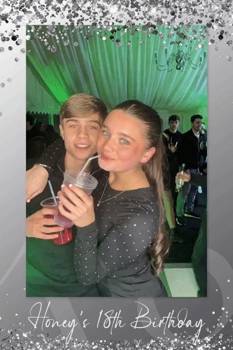 Honey's 18th Birthday | View more photos from the event at gallery.liverpoolselfiemirror.co.uk/u/LiverpoolSelfieMirror/Honeys-18th-Birthday