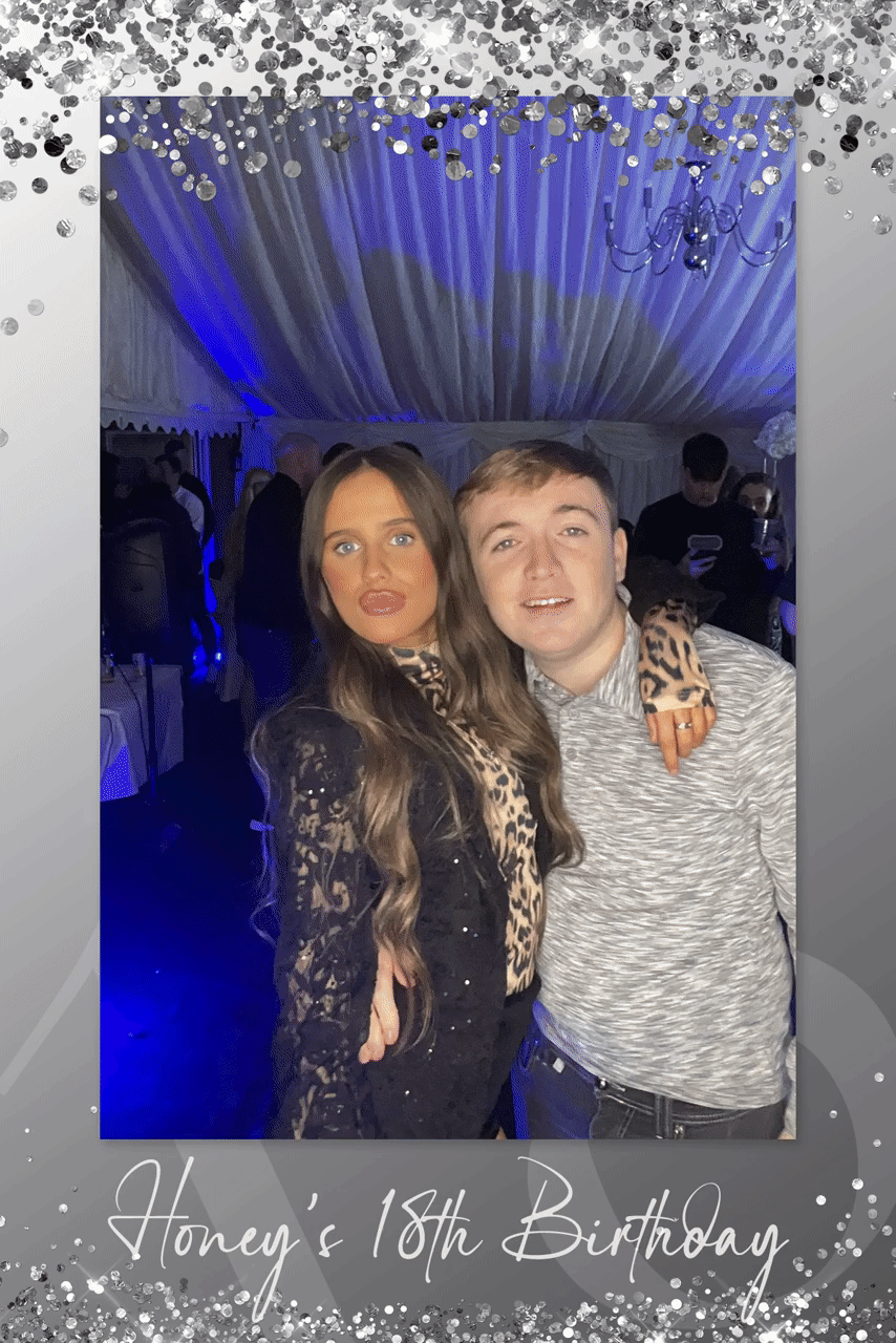 Honey's 18th Birthday | View more photos from the event at gallery.liverpoolselfiemirror.co.uk/u/LiverpoolSelfieMirror/Honeys-18th-Birthday