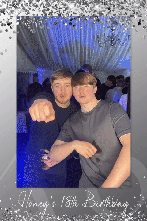 Honey's 18th Birthday | View more photos from the event at gallery.liverpoolselfiemirror.co.uk/u/LiverpoolSelfieMirror/Honeys-18th-Birthday