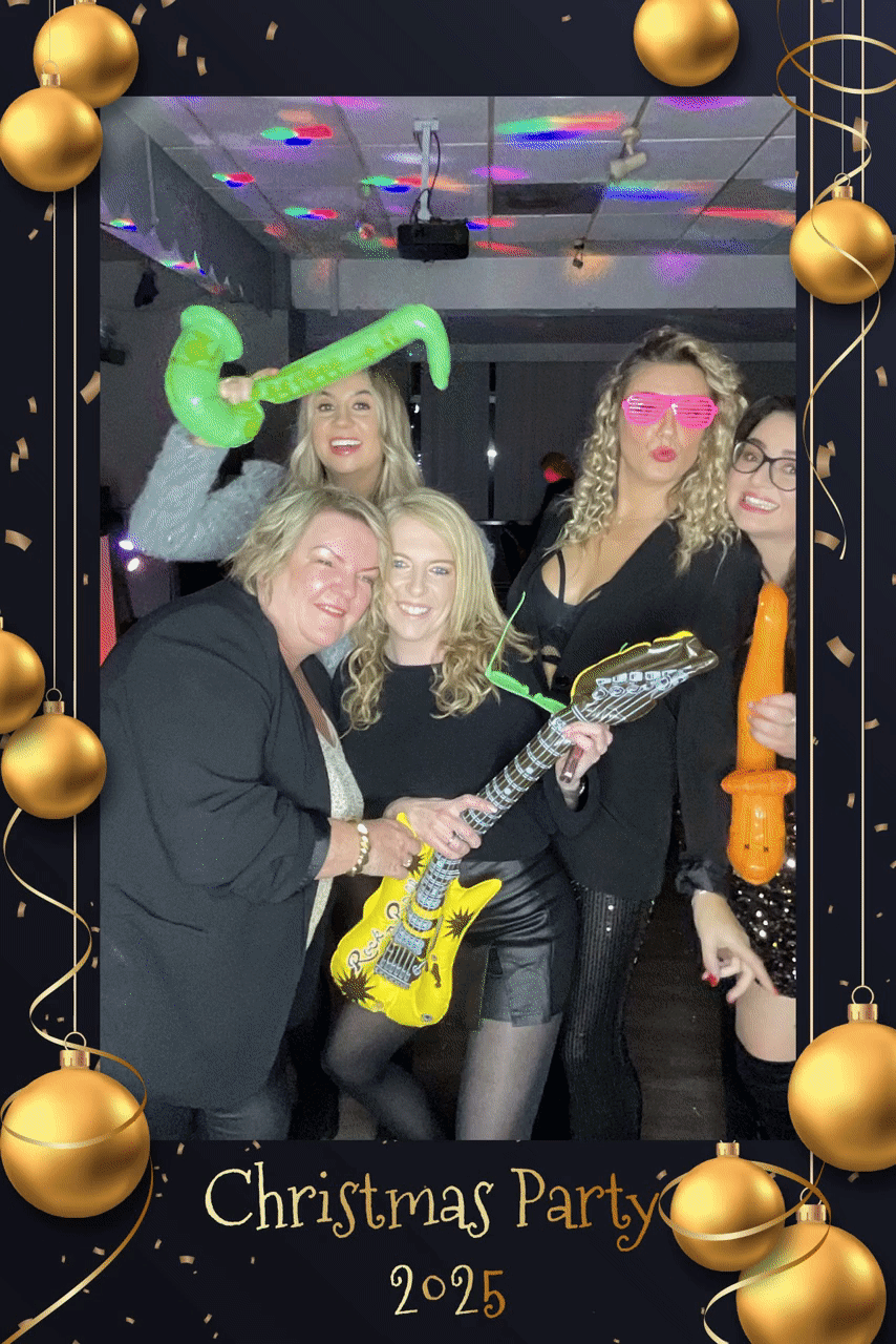 Merseycare Christmas Party | View more photos from the event at gallery.liverpoolselfiemirror.co.uk/u/LiverpoolSelfieMirror/Merseycare-Christmas-Party