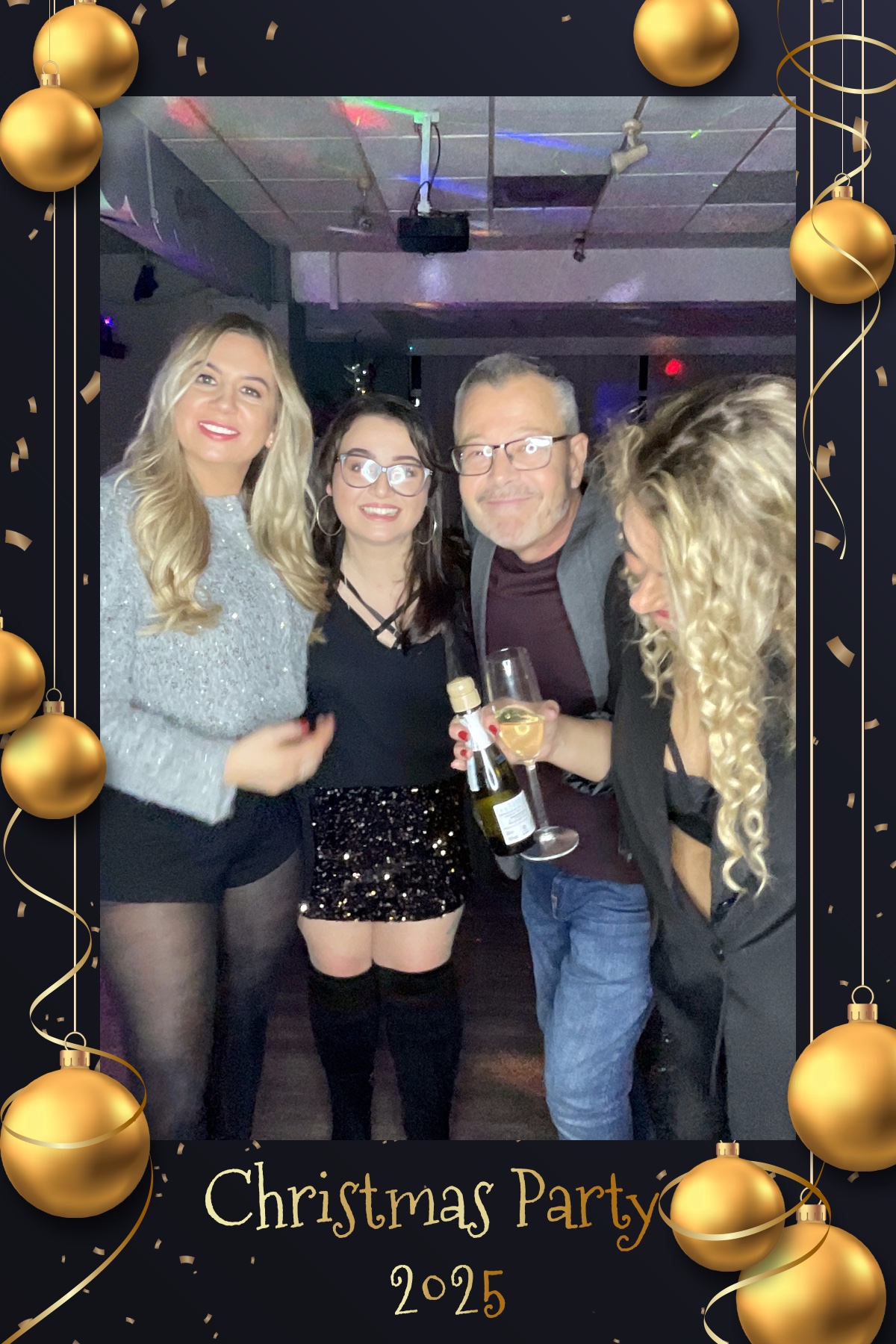Merseycare Christmas Party | View more photos from the event at gallery.liverpoolselfiemirror.co.uk/u/LiverpoolSelfieMirror/Merseycare-Christmas-Party