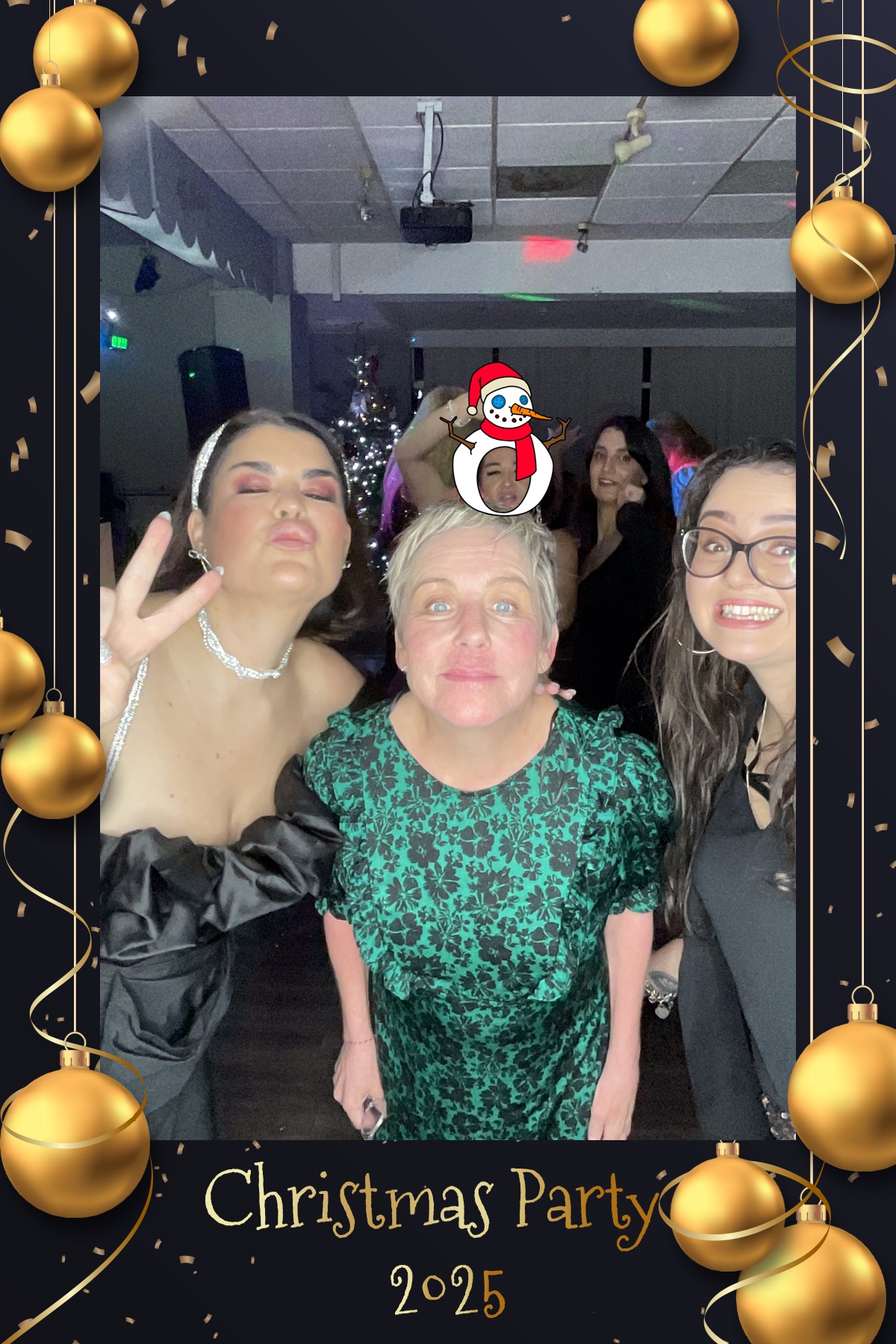 Merseycare Christmas Party | View more photos from the event at gallery.liverpoolselfiemirror.co.uk/u/LiverpoolSelfieMirror/Merseycare-Christmas-Party