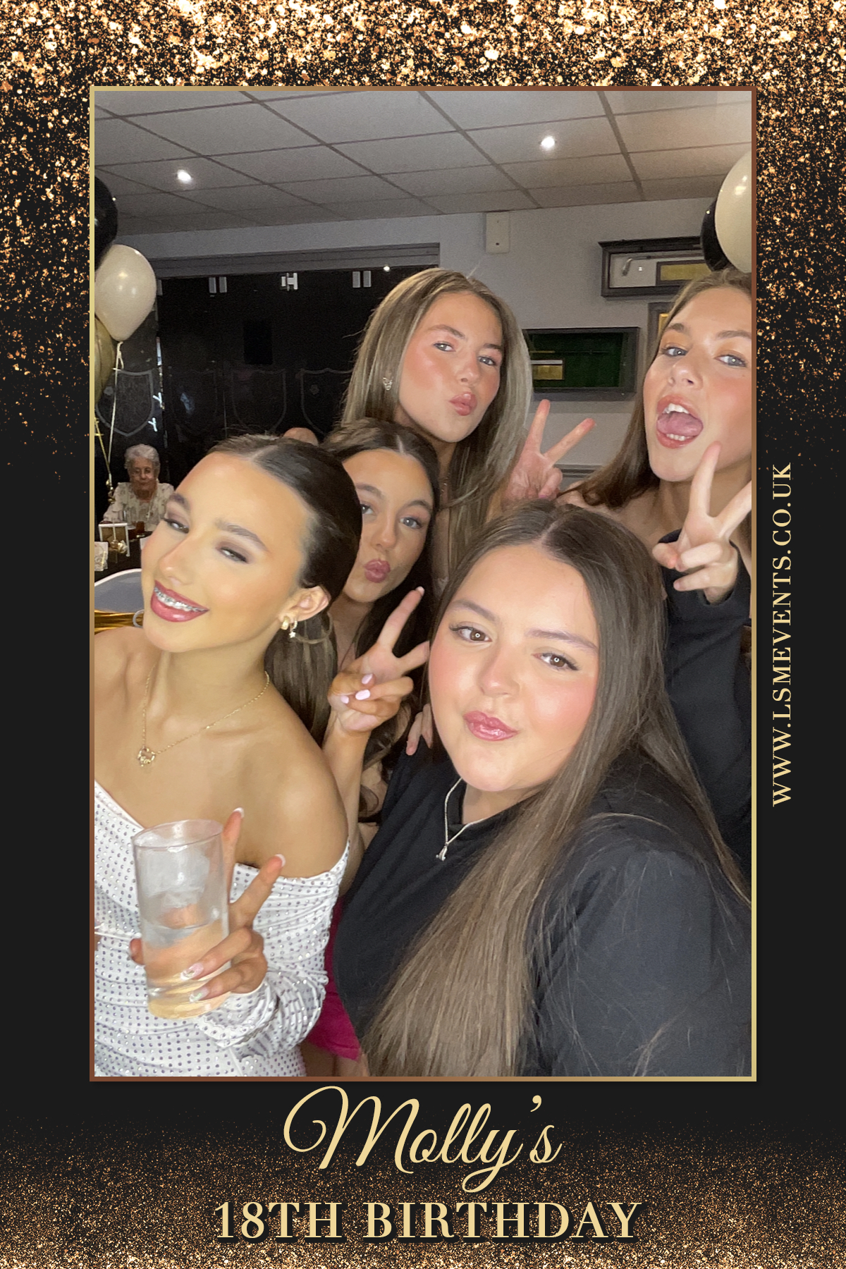 Mollie's 18th Birthday | View more photos from the event at gallery.liverpoolselfiemirror.co.uk/u/LiverpoolSelfieMirror/Mollies-18th-Birthday