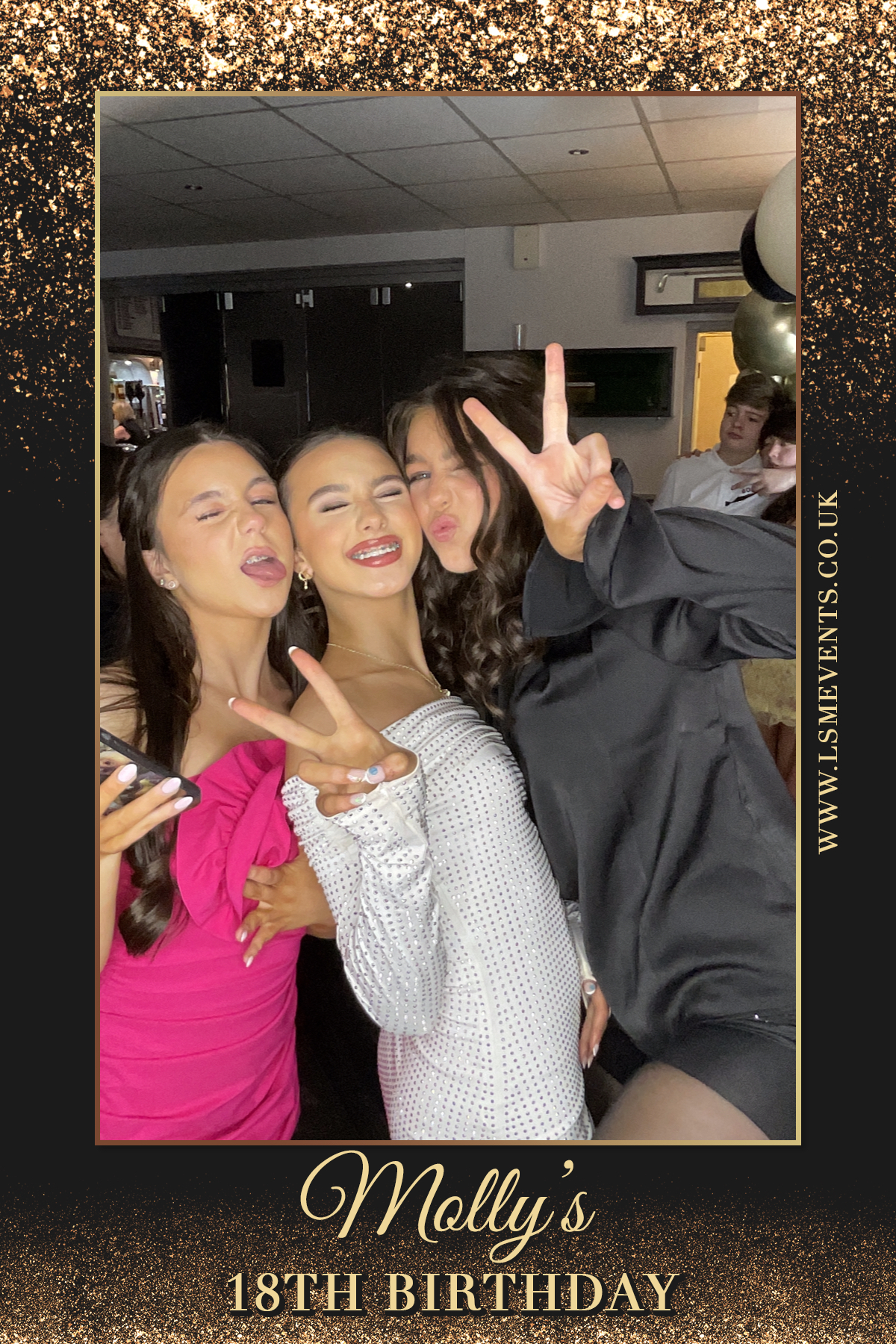 Mollie's 18th Birthday | View more photos from the event at gallery.liverpoolselfiemirror.co.uk/u/LiverpoolSelfieMirror/Mollies-18th-Birthday
