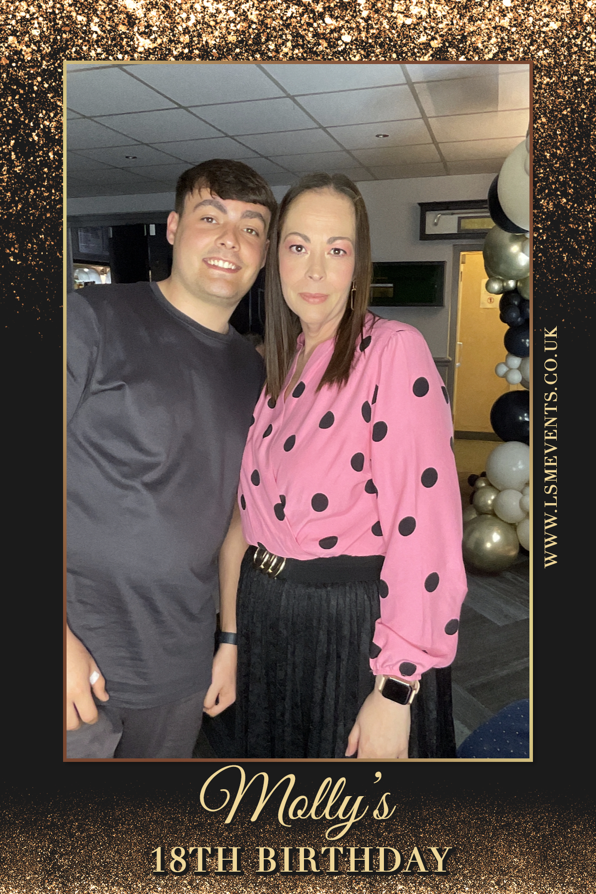 Mollie's 18th Birthday | View more photos from the event at gallery.liverpoolselfiemirror.co.uk/u/LiverpoolSelfieMirror/Mollies-18th-Birthday